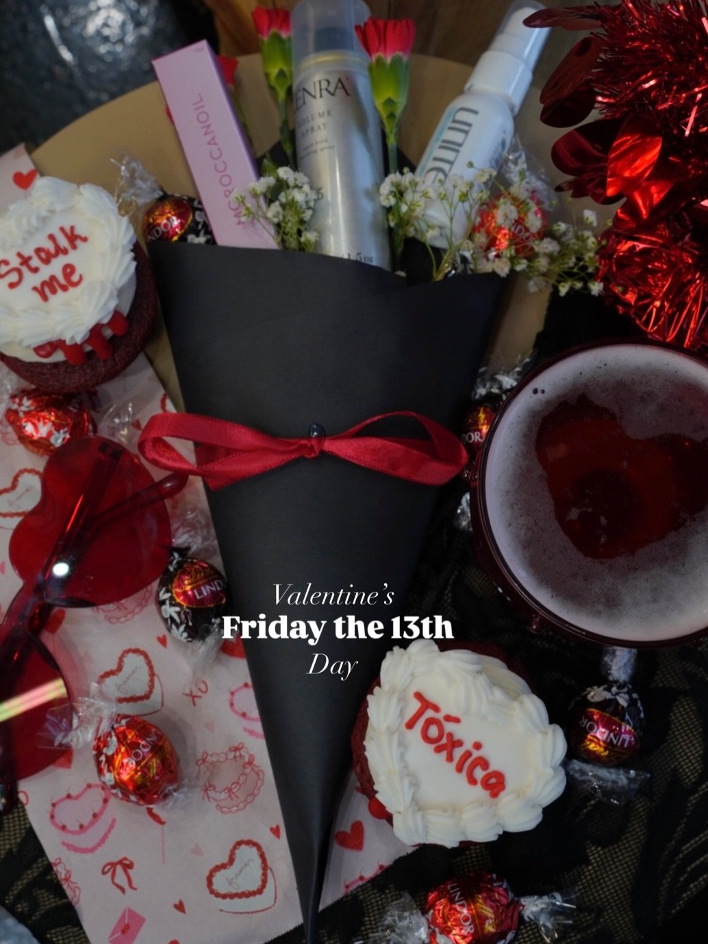 Friday the 13th vibes are all the rage babe &hearts;️

@kenraprofessional 
@moroccanoilpro 
@unite_hair 
@framar 

#galentinesday❤️ #hairstylistsofinstagram #sanantoniohairstylist #sanantoniohairsalon 
Bloody valentines
Hair salon vibes 
Galentine&rs