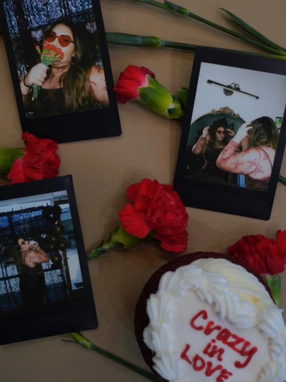 Happy Valentine&rsquo;s Day 💘
Remember your hairstylist loves you! &hearts;️&hearts;️

Valentine&rsquo;s Day
Galentine&rsquo;s day
San Antonio hair
San Antonio hair extensions
Hair salon 
Hair stylist lifestyle 
Content creator