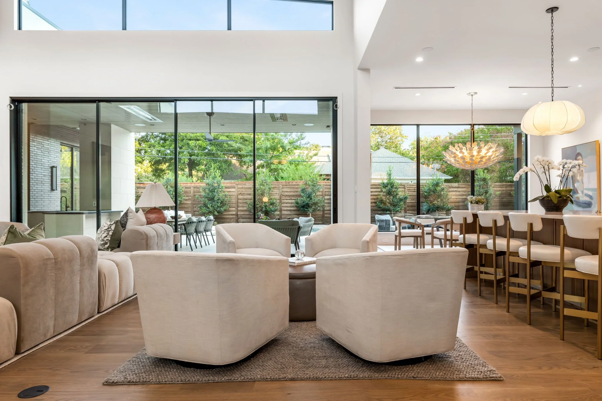 13-web-or-mls-4242 Reamur -13.jpg