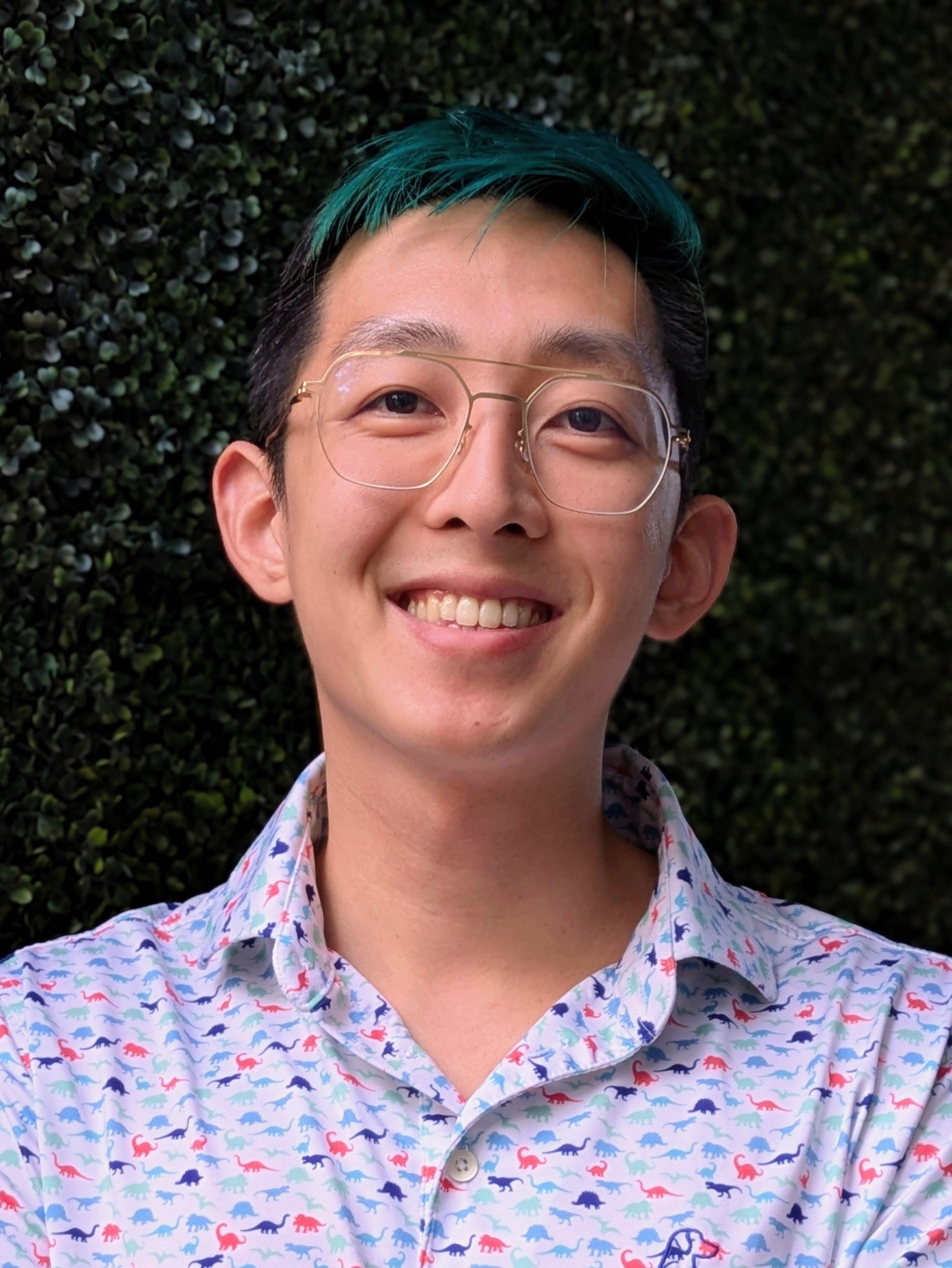 Calvin Lu Headshot