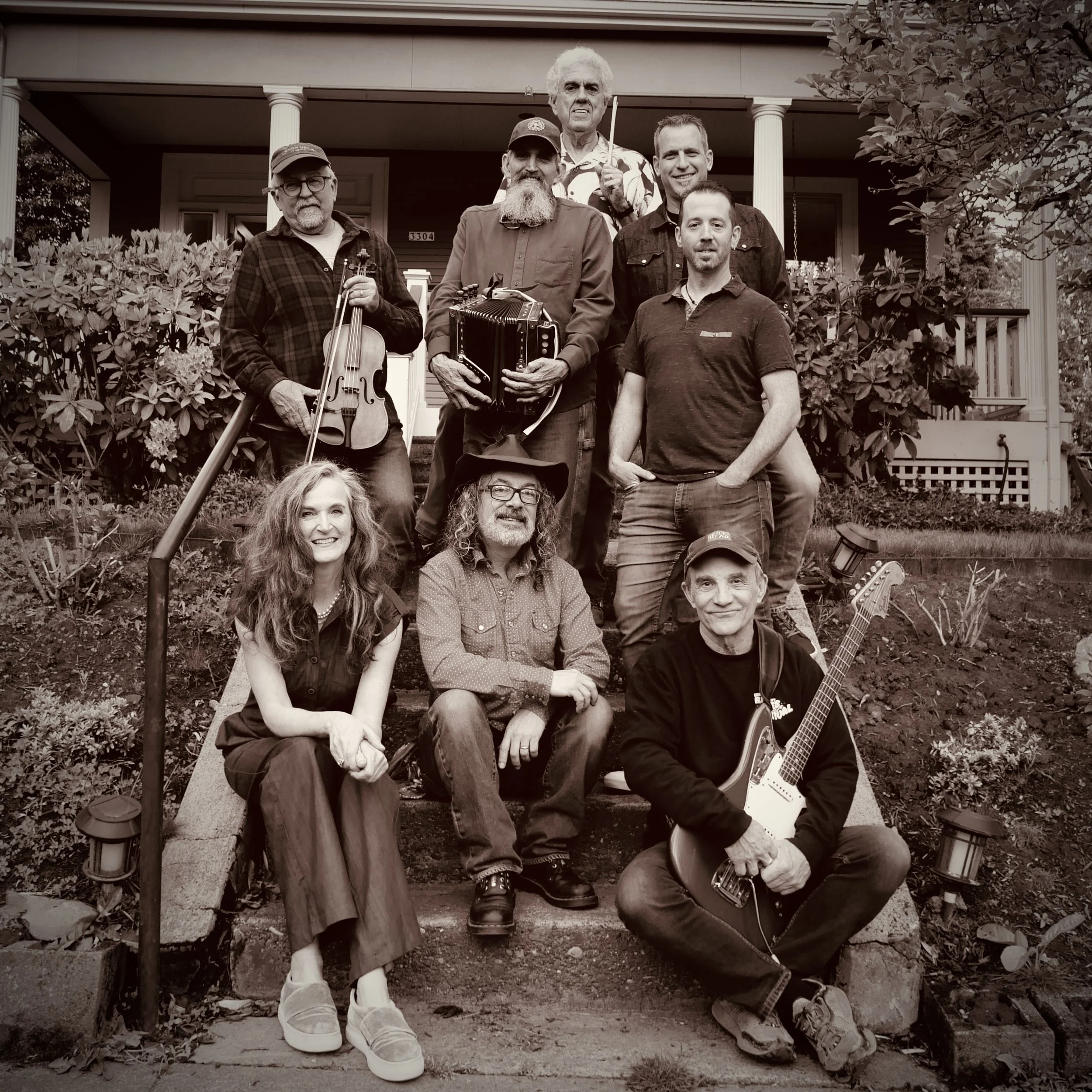 Too Loose Cajun/Zydeco Band