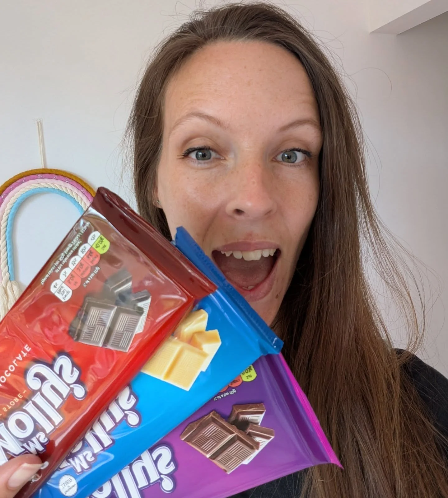 Tomorrow we begin our new block of Home Ed sessions: Chocolate Wonderland 🍫 Kicking off with some Geography as we learn about where chocolate comes from and how it is made! 

We are almost fully booked but there are a couple of spaces left if you'd 