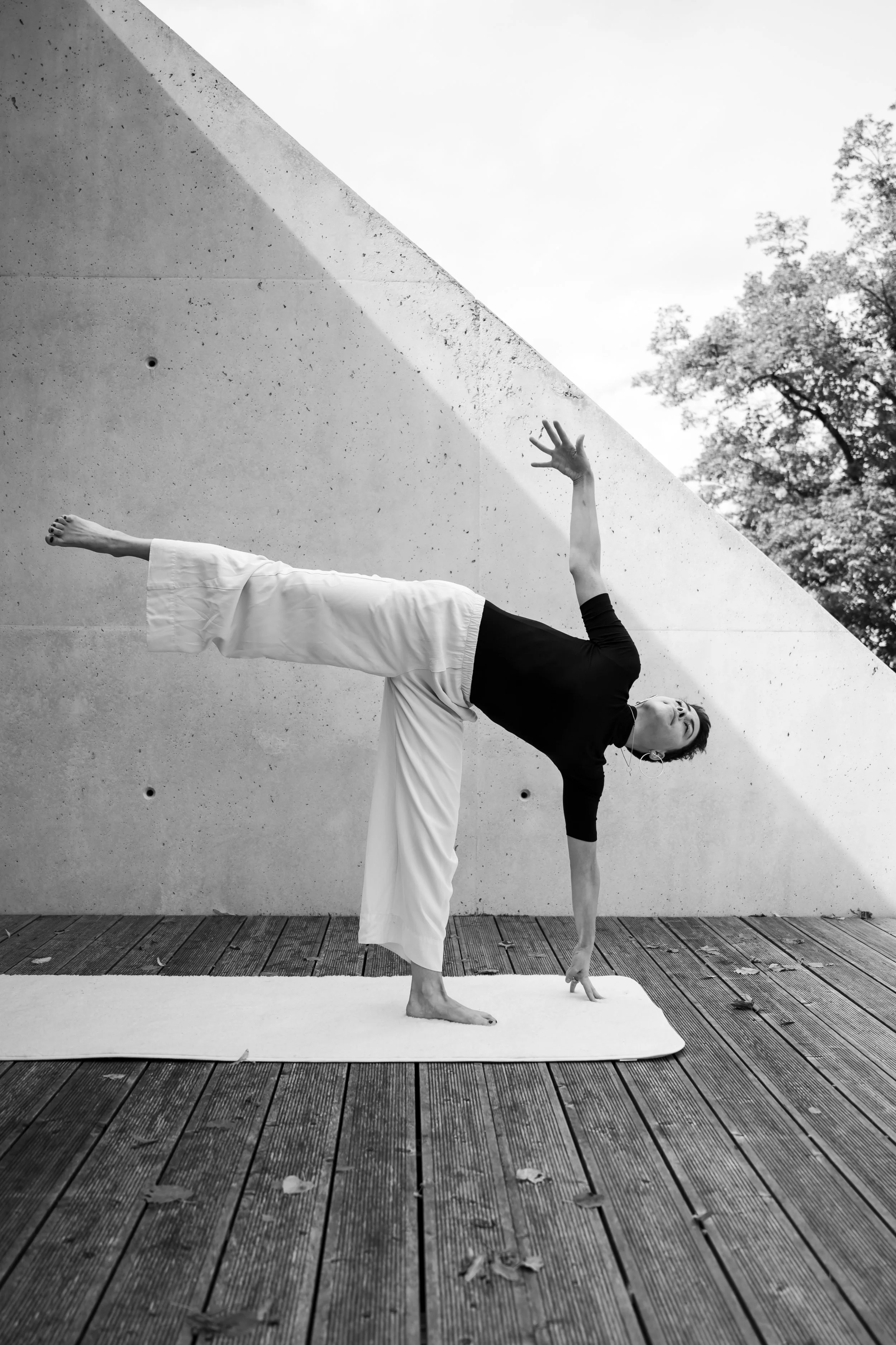 vera_yoga_sandrodubach.ch-90.jpg