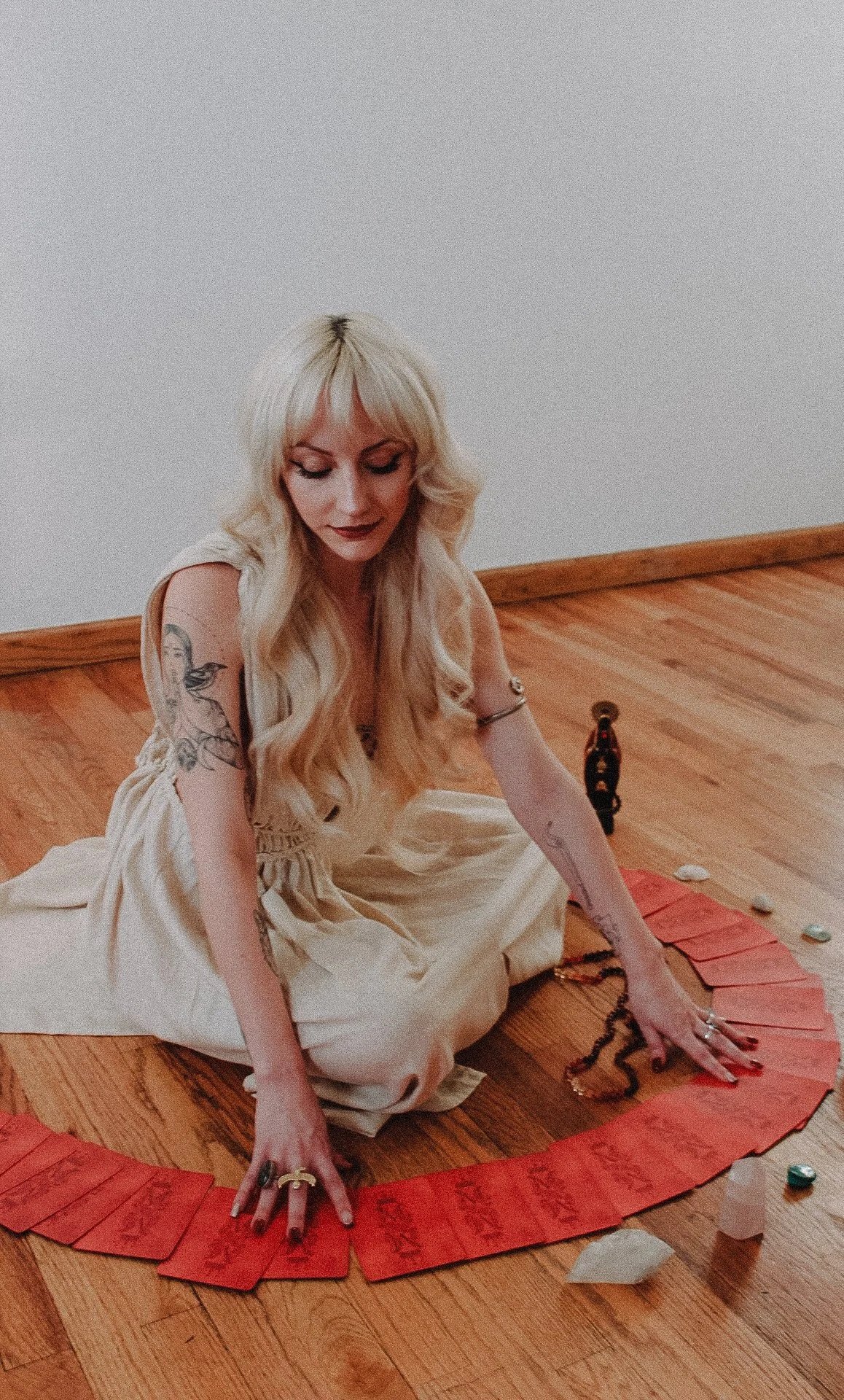 Online astrology and tarot reading session with Ruby Wolf