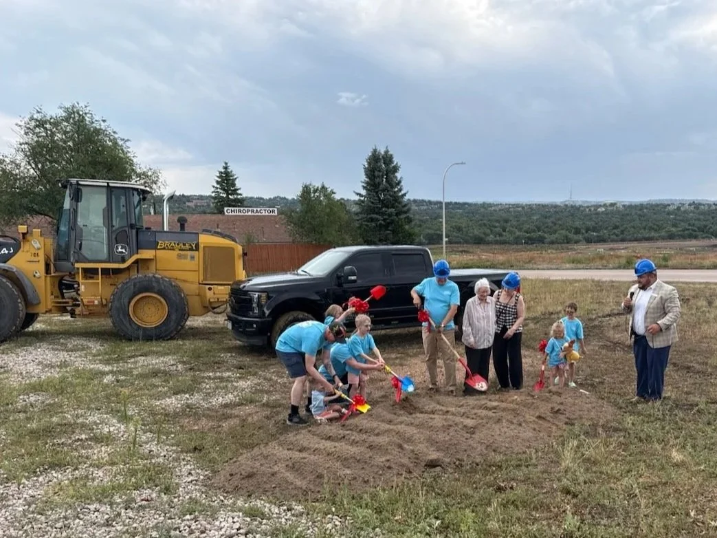 Groundbreaking with Greg Hock(Trustee), Donna McWhirter(lifelong member), Clark children(newest members), Watkins Children and Craig from Chamber of Commerce