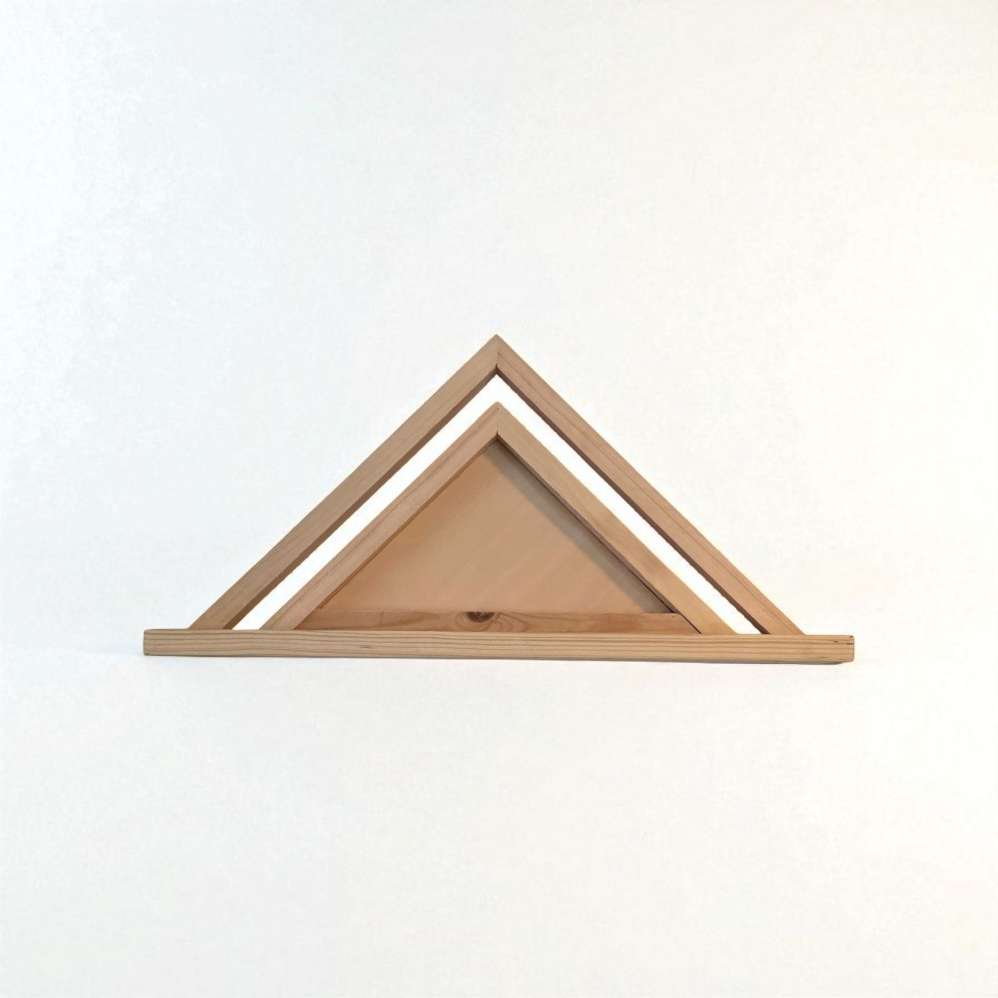 Triangle unfinished wood wall shelf, wholesale wood products