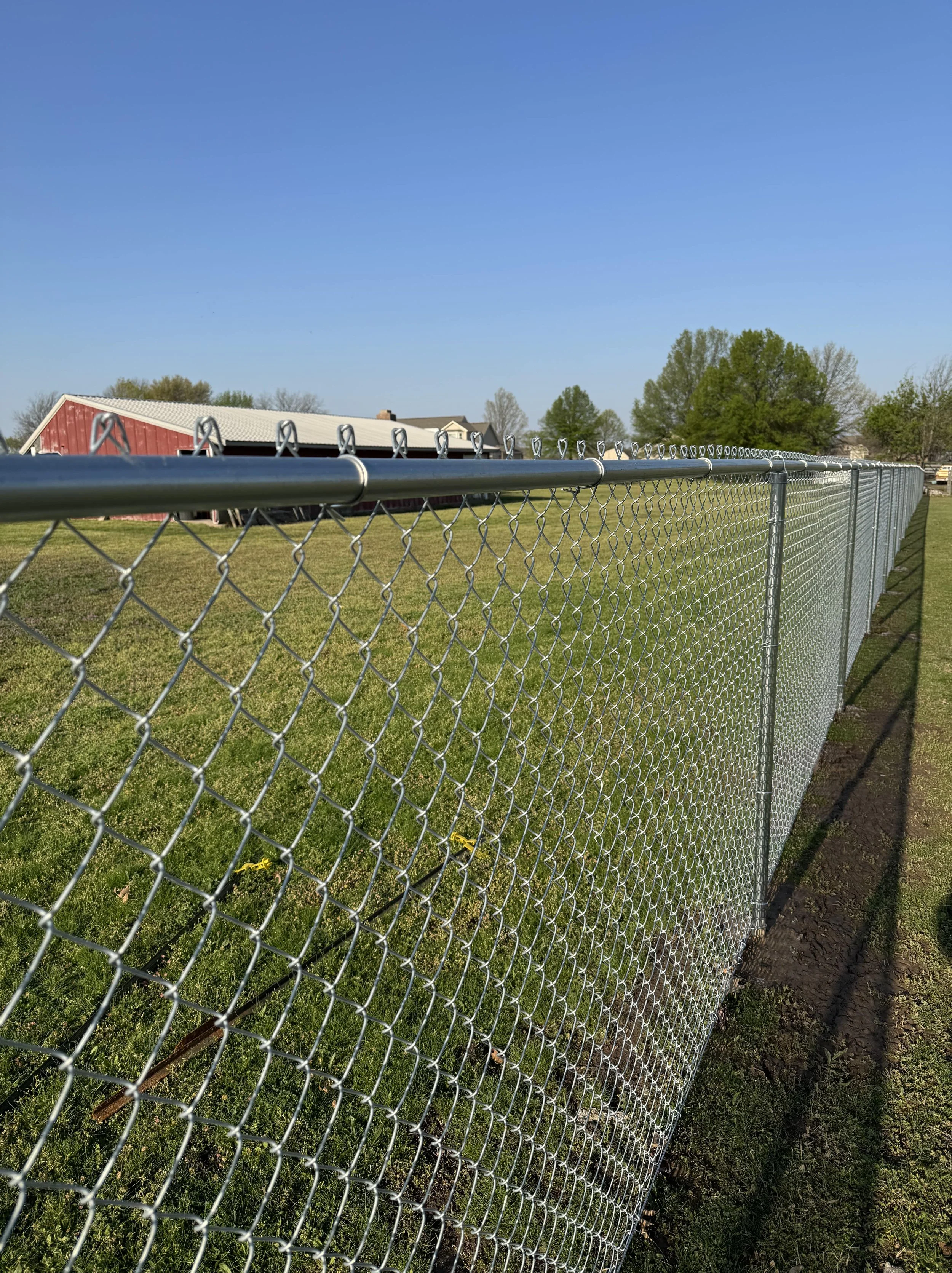 metal fence chain round rail-min.jpeg