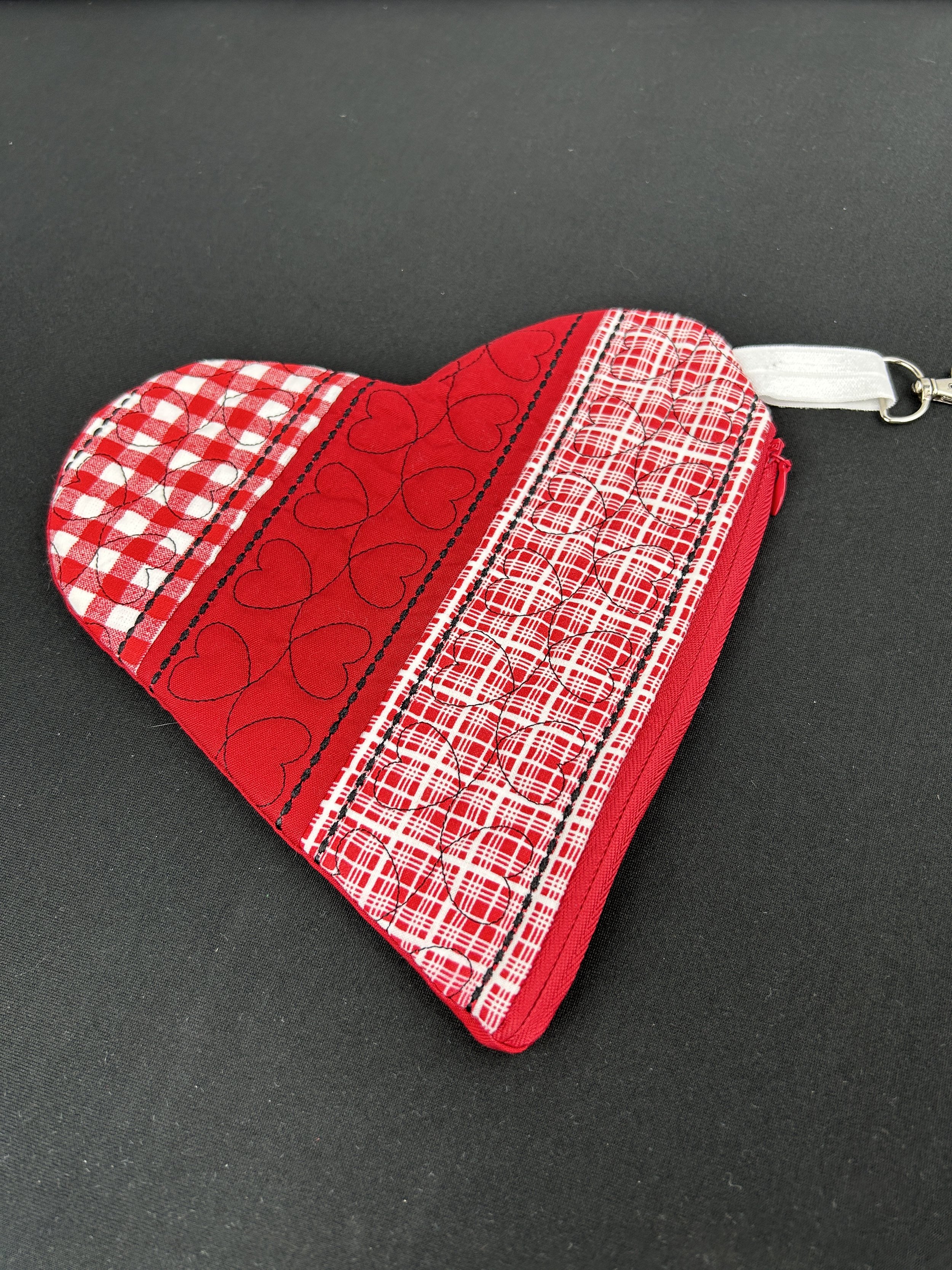 Quilted Heart Zipper Pouch (Large)