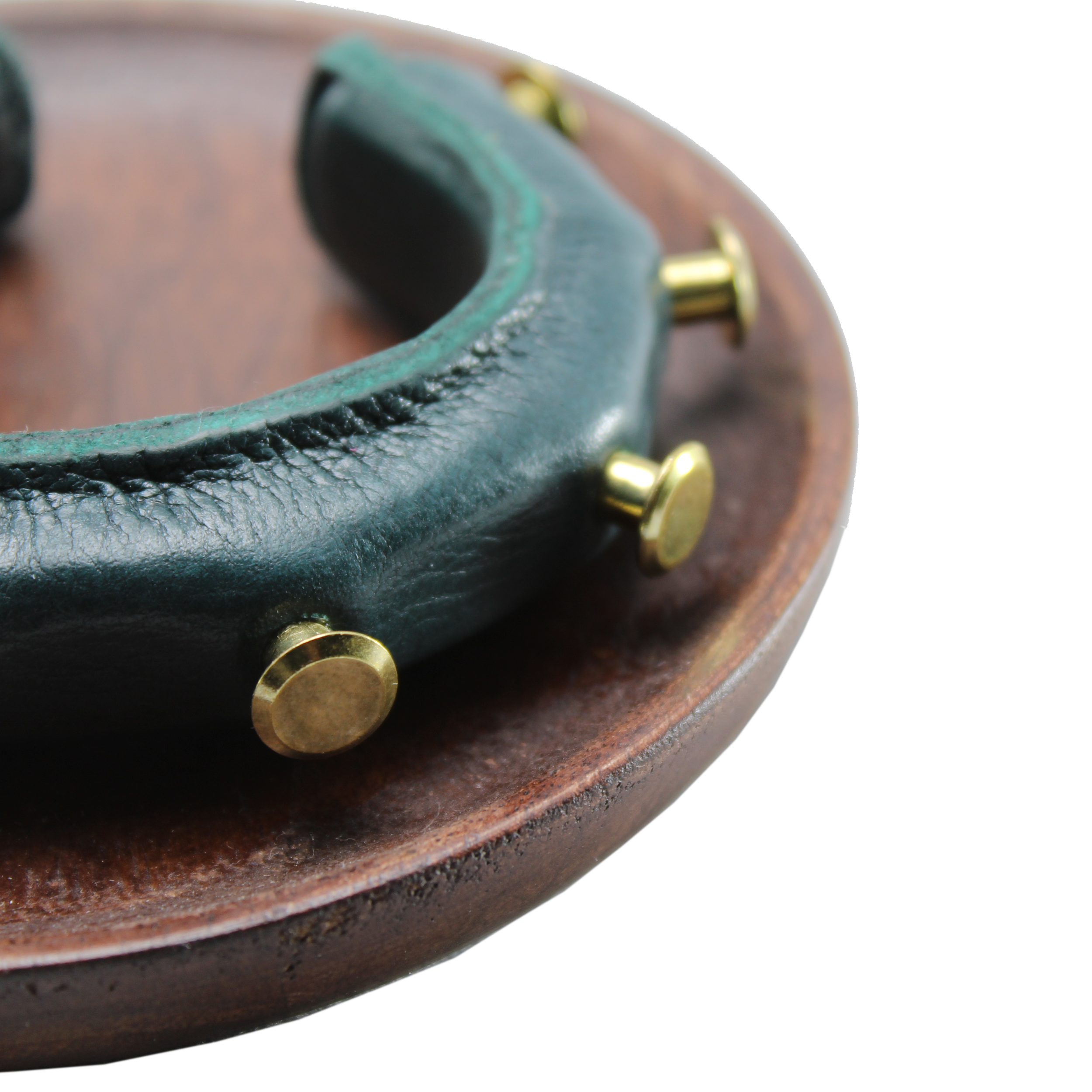 Emerald Crown Bracelet 2.png