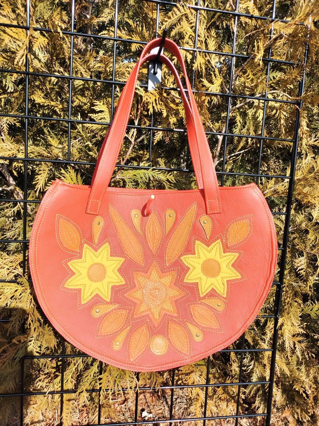 ORANGE YELLOW TOTE 1.jpg