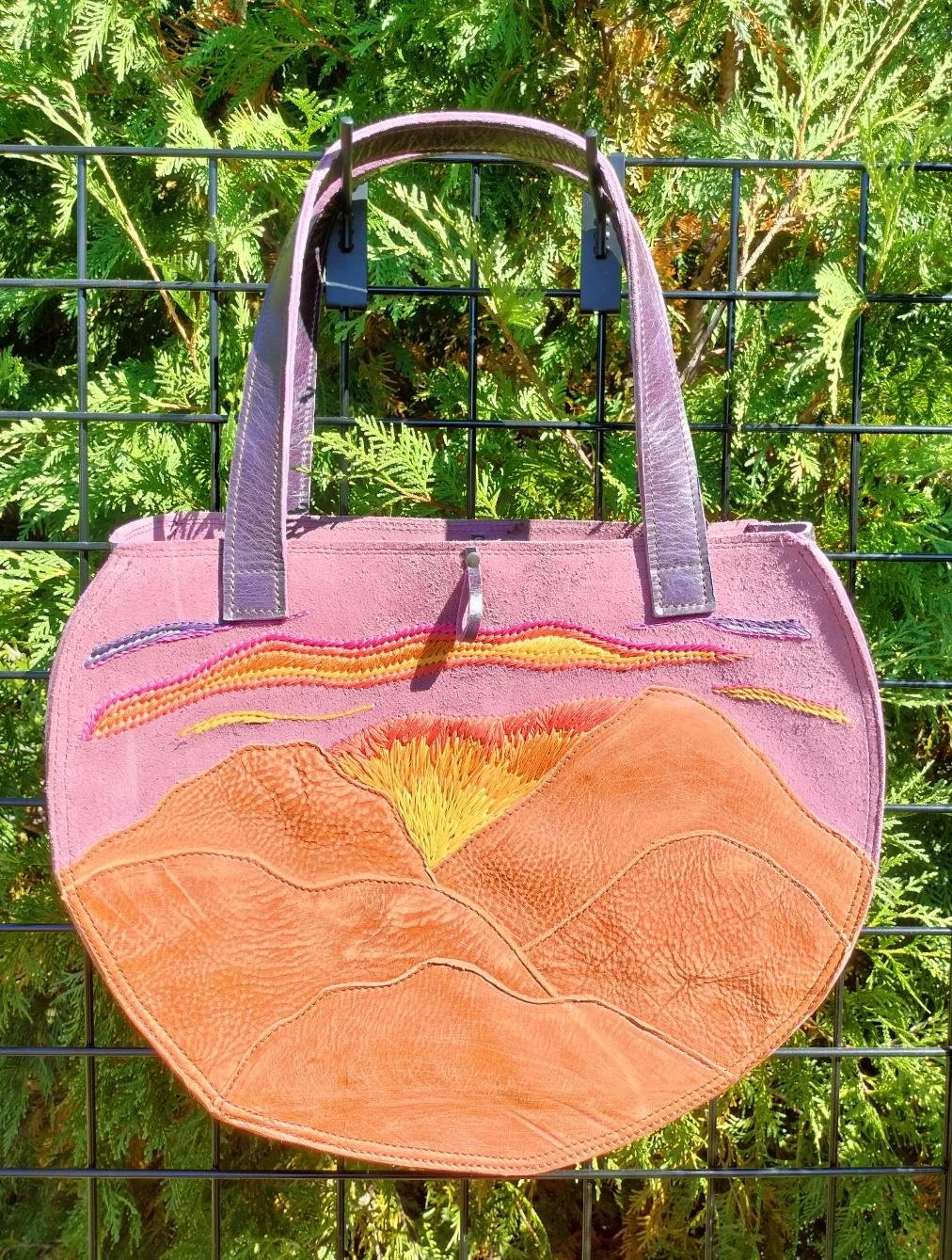 sunsettote4.jpg