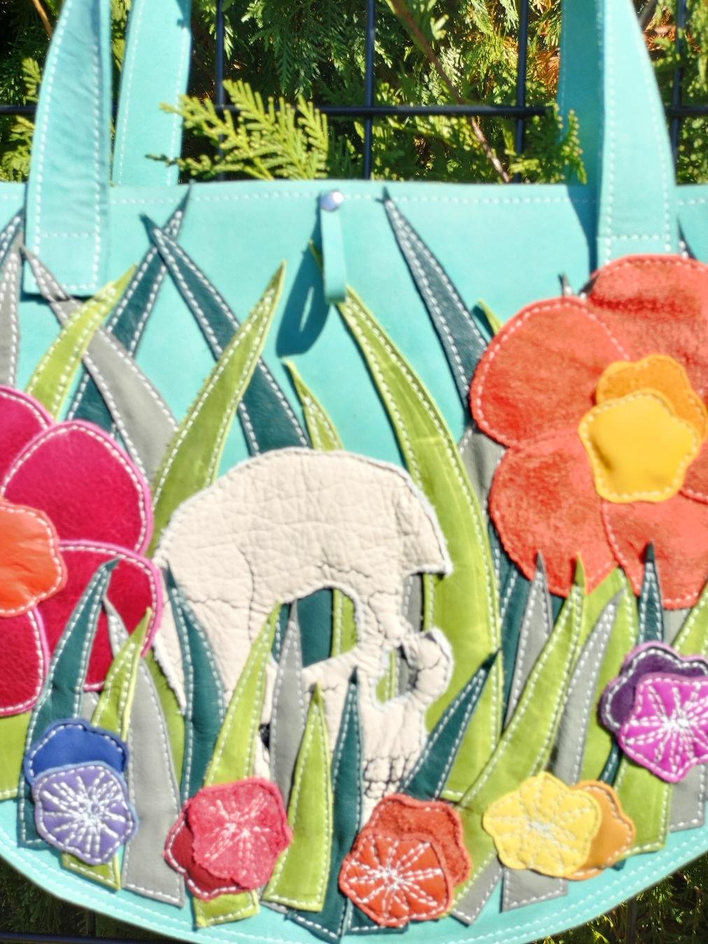flowerskulltote3.jpg
