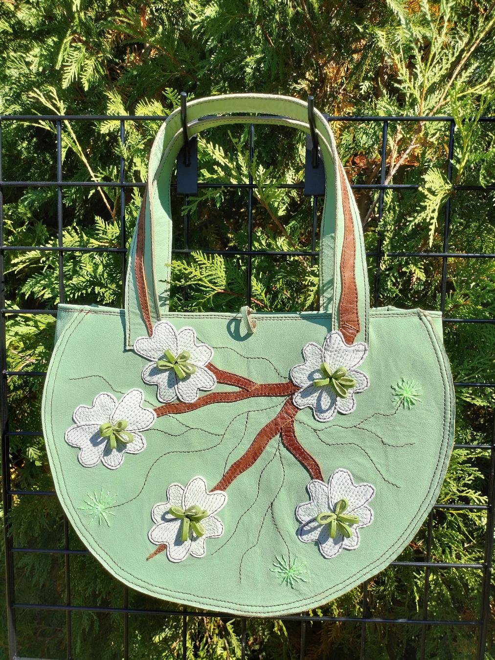 dogwoodtote5.jpg