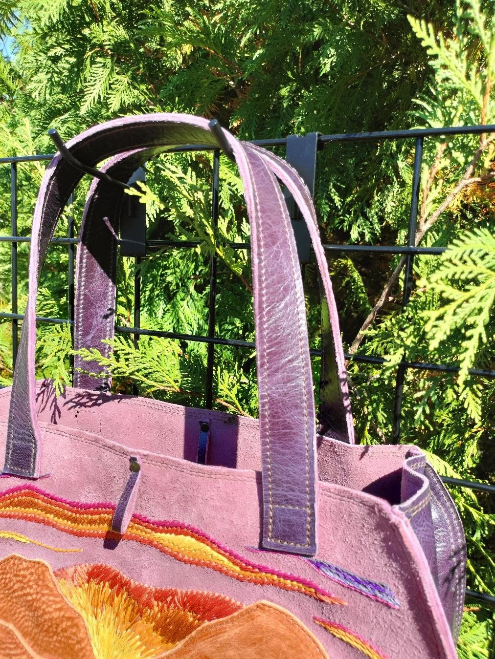sunsettote2.jpg