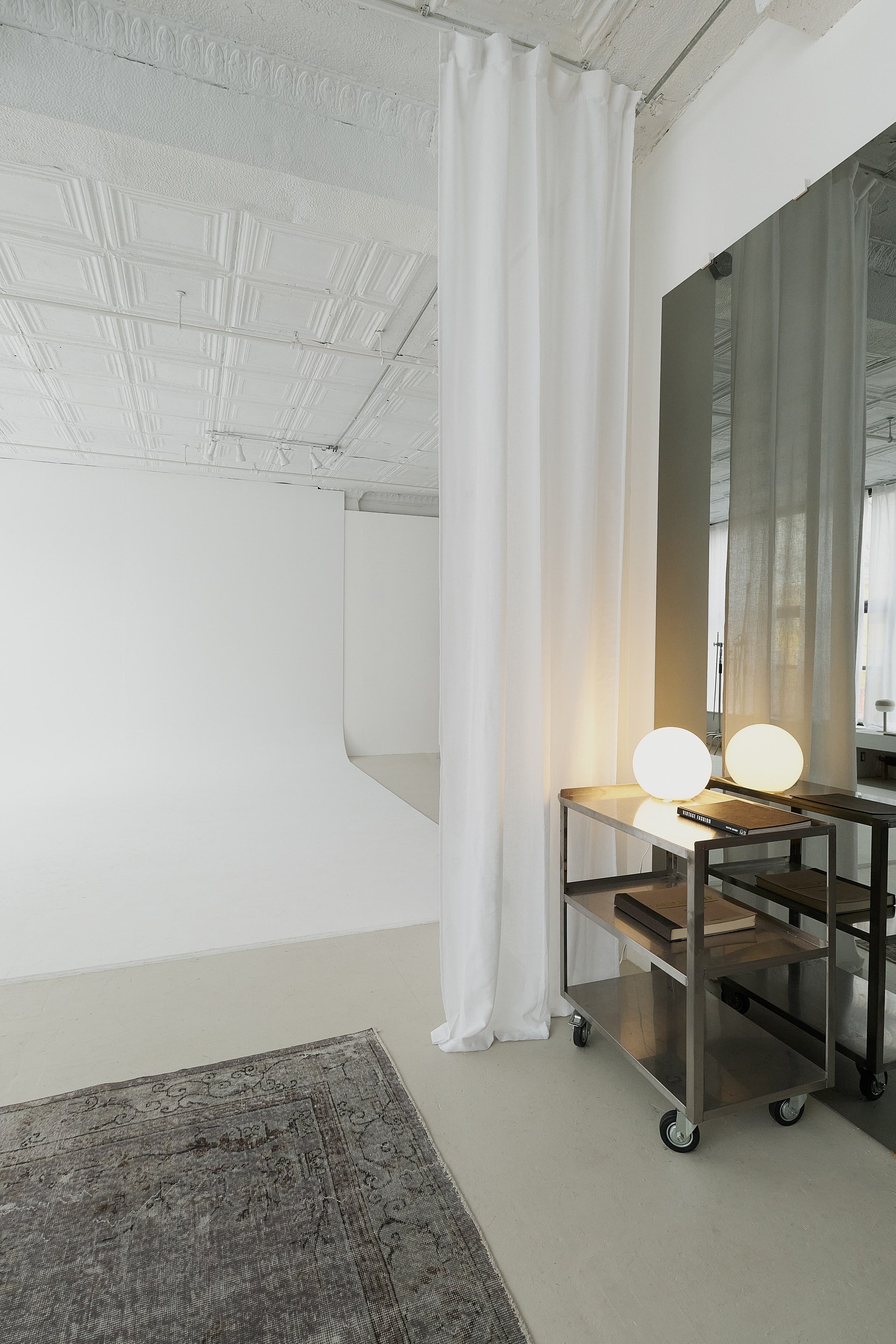 White Loft0742.jpg