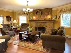 The Klamath Inn Main Front Room.jpeg
