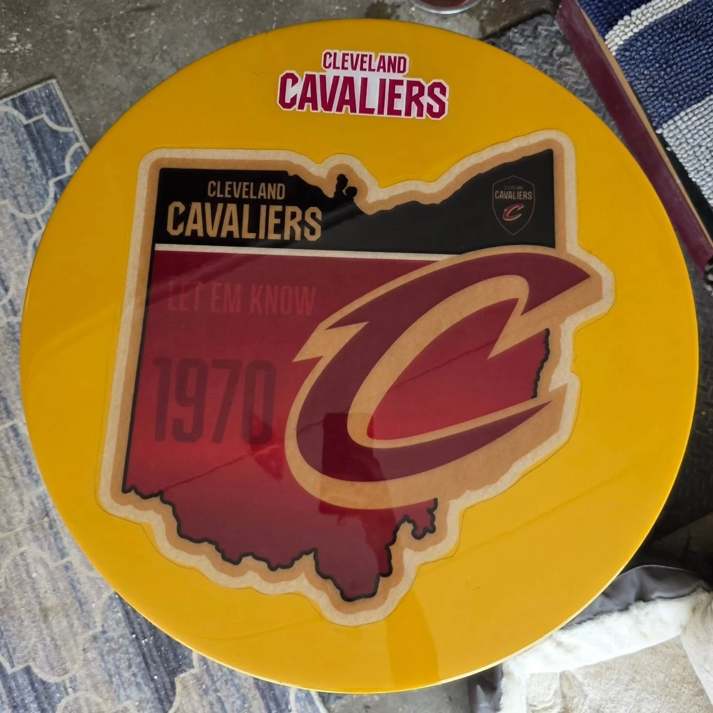 🔥 CAVS FANS &mdash; this one&rsquo;s for YOU 🔥

Custom, one-of-a-kind Cleveland Cavaliers epoxy table 🏀
Built for the real fans who rep the Land every game day.

✔️ 24&rdquo; round top
✔️ 31.5&rdquo; height (perfect for bar area, man cave, or fan 