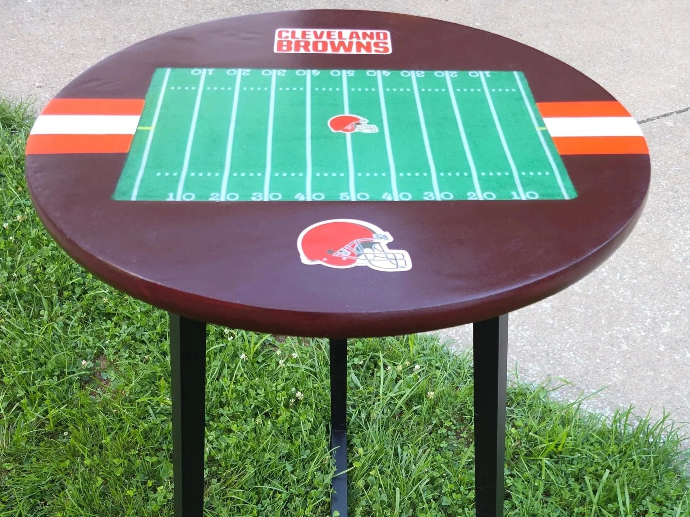 Cle%2BBrowns%2BTable.jpg