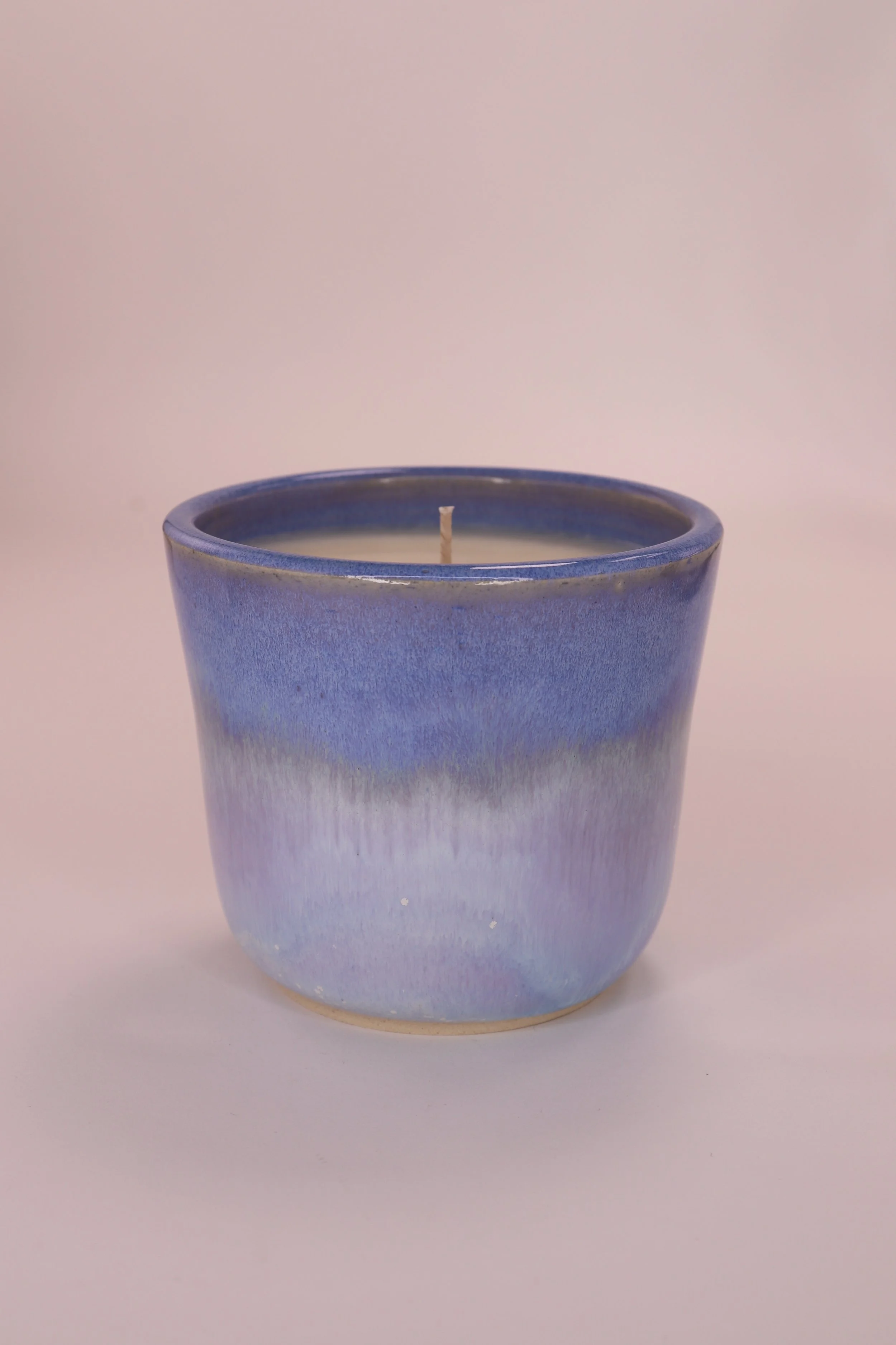 Fresh Linen Scented Soy Candle