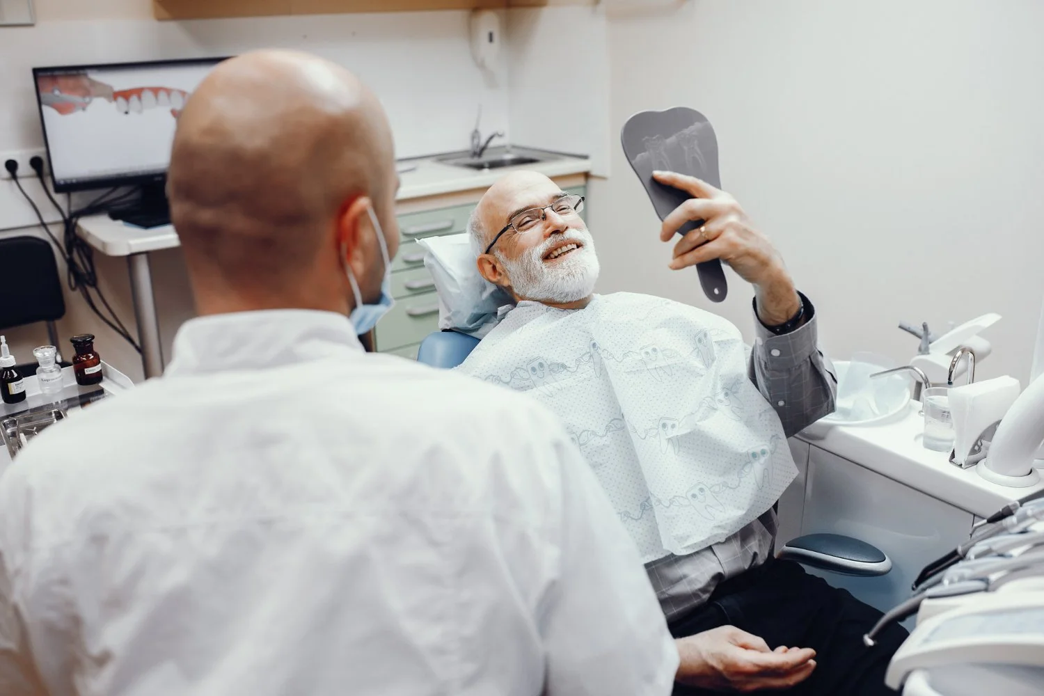 dental-implants-noosa
