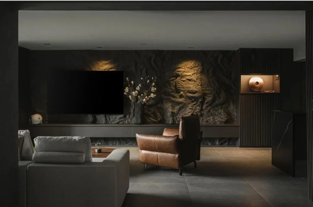 Forme3-sghdb-sghdbresale-executive-apartment-livingroomideas-black-homesg-sghome