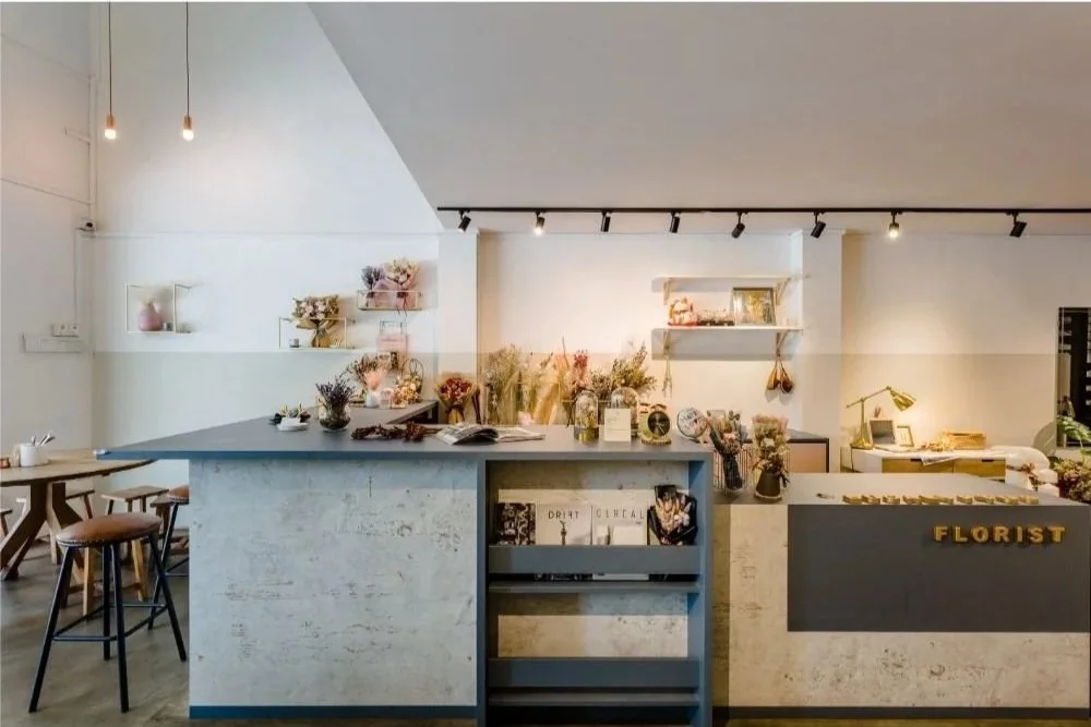 Forme3-retail-interior-design-singapore-shop-renovation-store-design-sgrenovation-space-planning-modern-retail-interiors-sgrenovation-sginteriordesign-shopfront-design