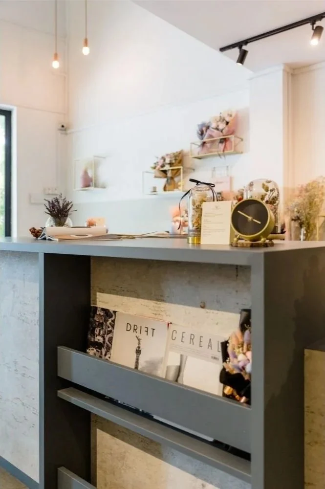 Forme3-retail-interior-design-singapore-shop-renovation-store-design-sgrenovation-space-planning-modern-retail-interiors-sgrenovation-sginteriordesign-shopfront-design-display