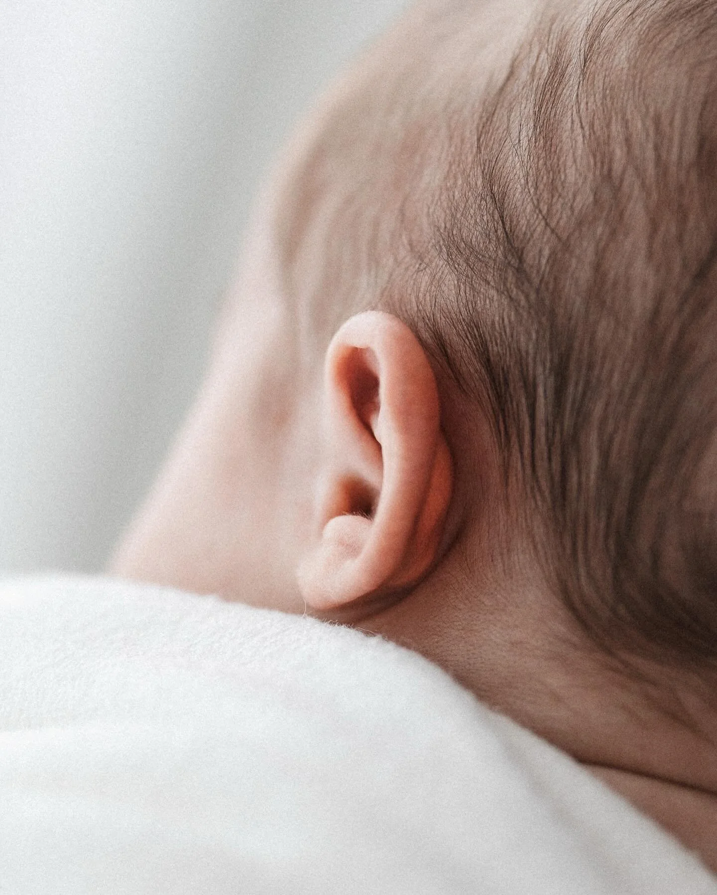 Smallest details tell the biggest story 🤍 

#melbournenewbornphotographer #melbournefamilyphotographer #melbournenewborn #melbournephotographer #newbornphotography