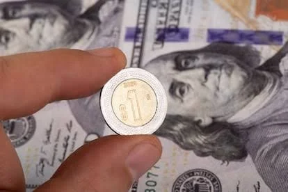 Peso posts longest weekly losing streak since 2019 after rating downgrade