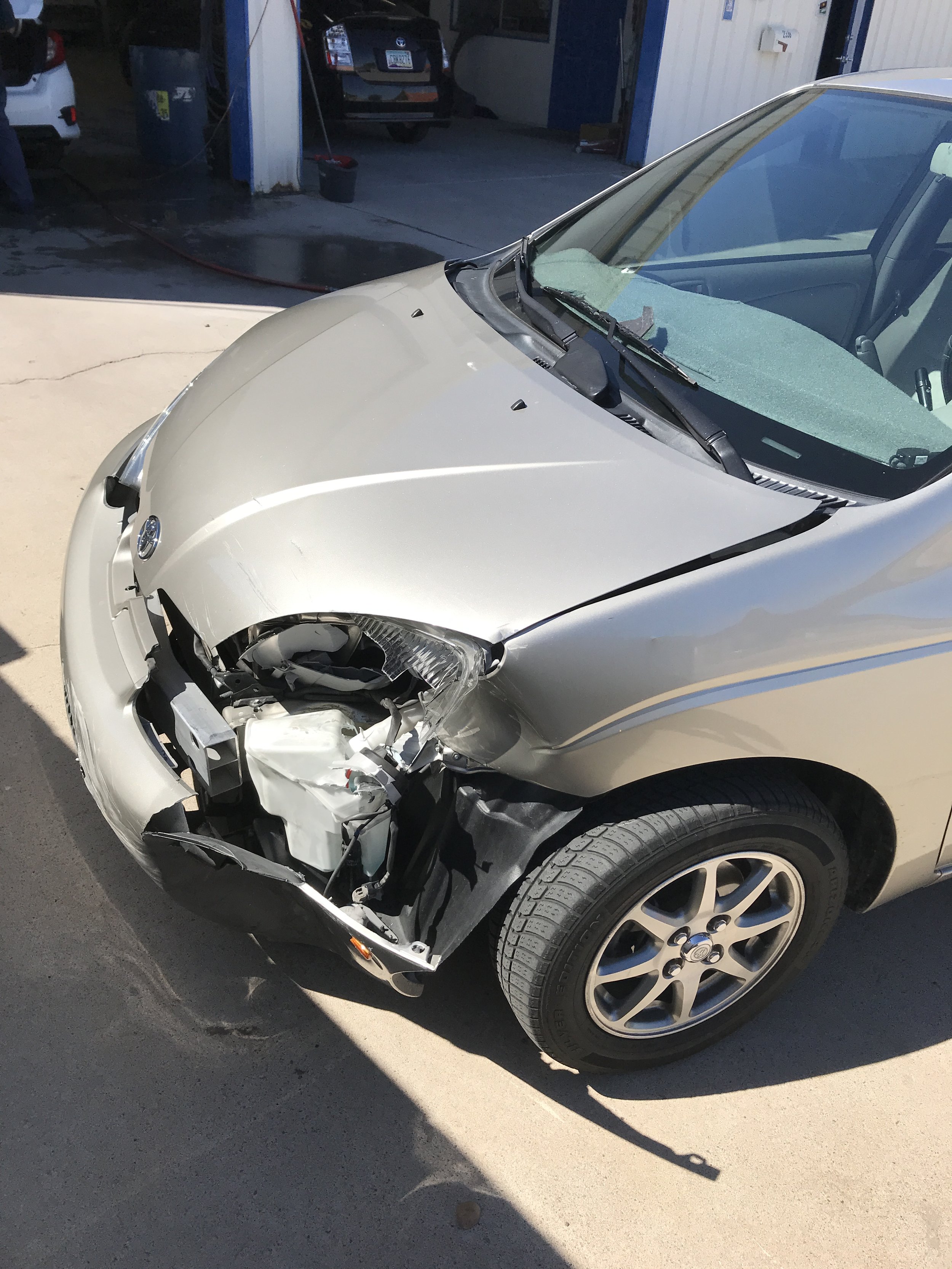2002 Toyota Prius - We completed a full front-end structural repair on this Toyota Prius, ensuring safety, performance, and a perfect finish.