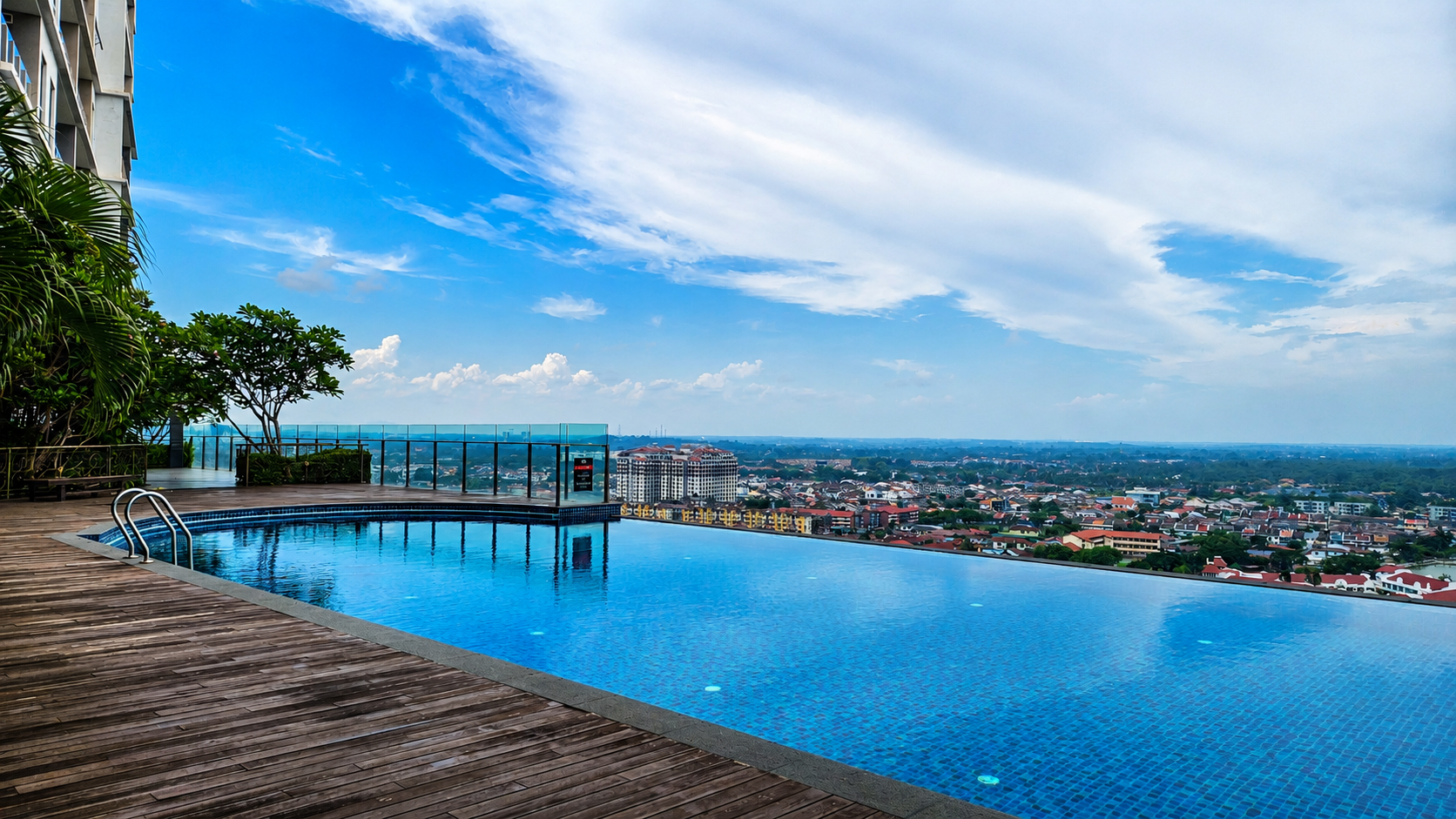 swimming pool with view.png