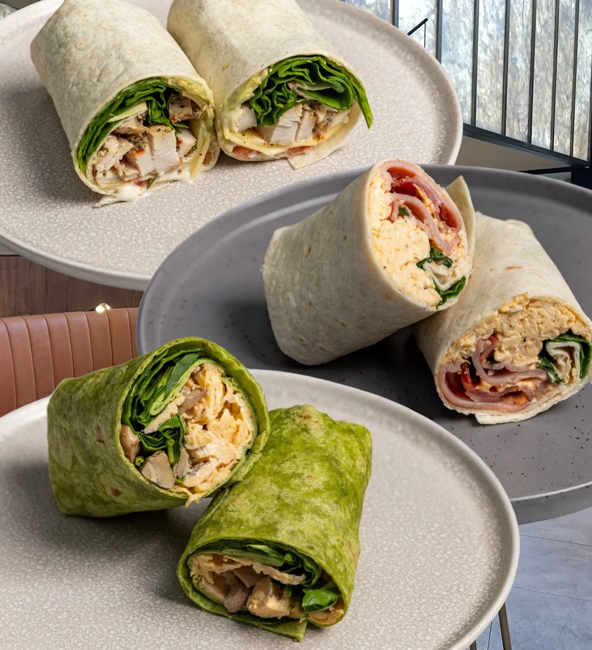 Three wraps. Endless flavour.

Veggie 🌱 | Brekky 🍳 | Chicken &amp; Avo 🥑

Toasted or fresh &mdash; your call.

#10poundssydney #wraps #pyrmontlocals