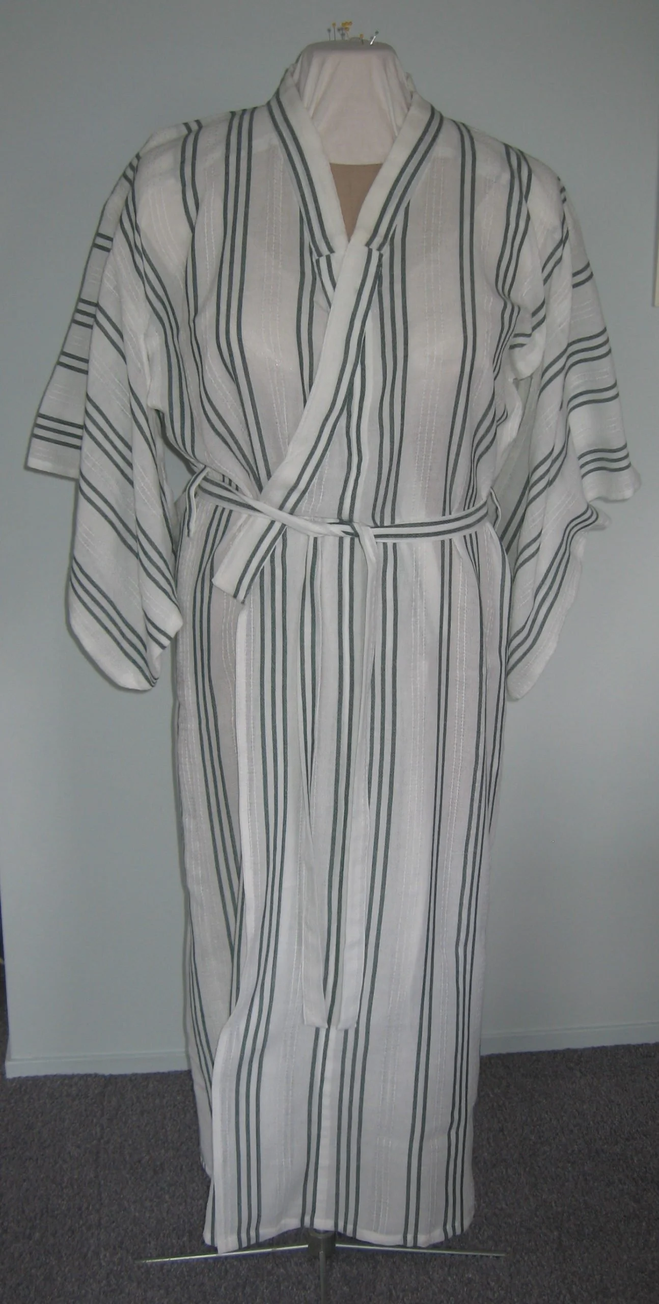 linda-folkware-kimono-1-scaled.jpg