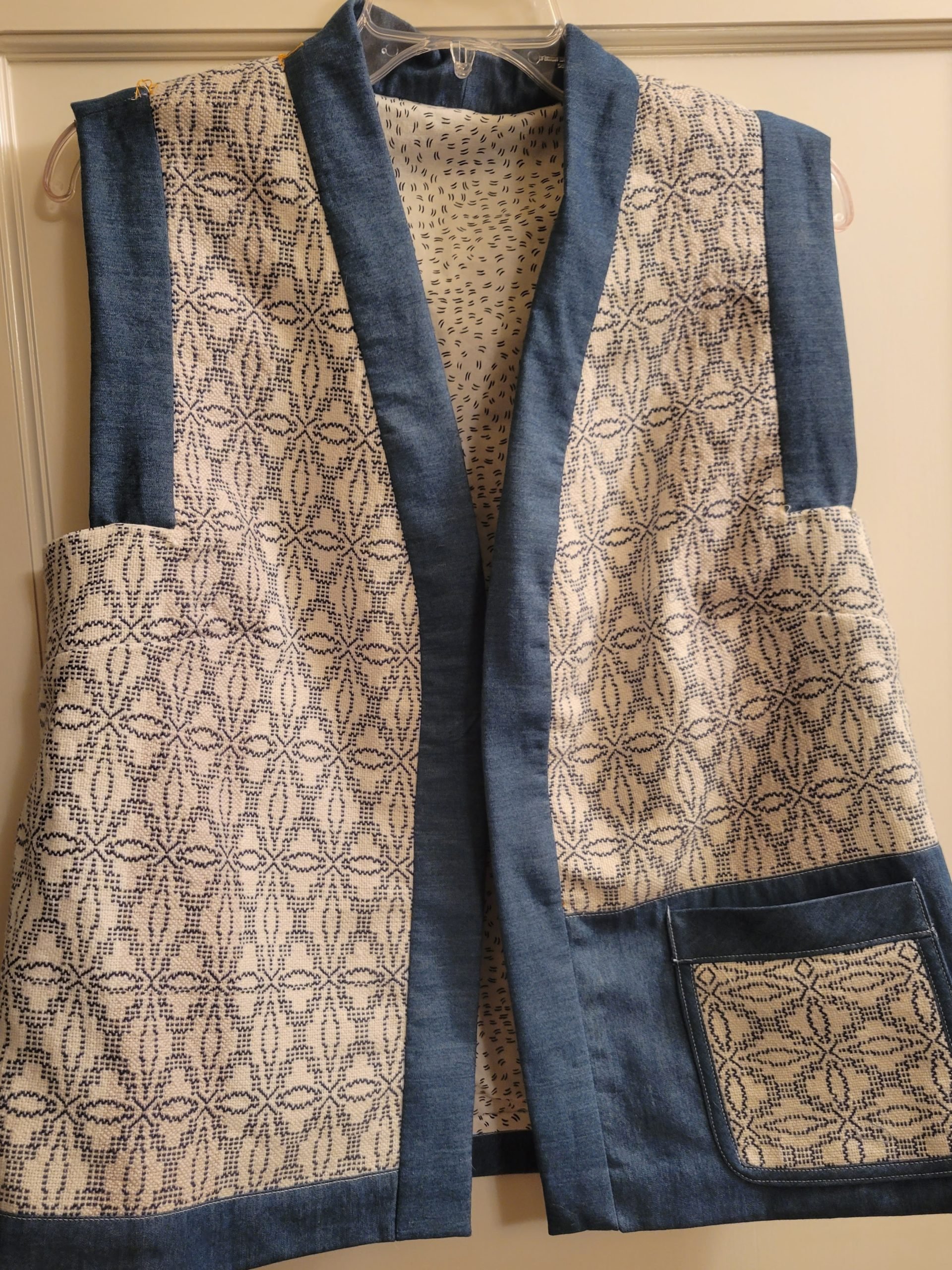 ange-vest-2022-scaled.jpg