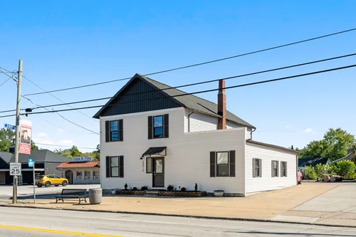 28916 Euclid Avenue exterior