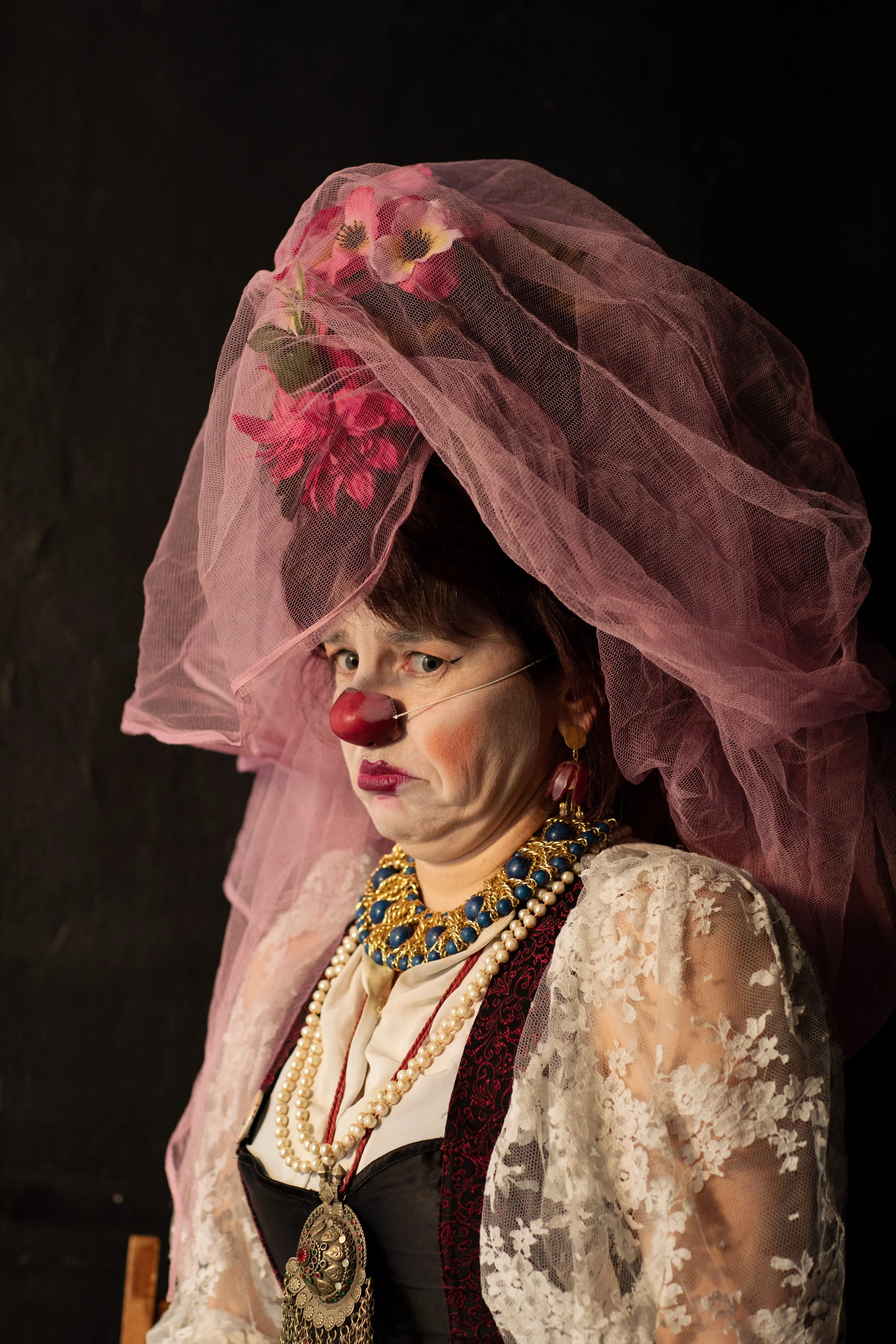 Clown.e: Brigitte Makrel (Lise La Greca)