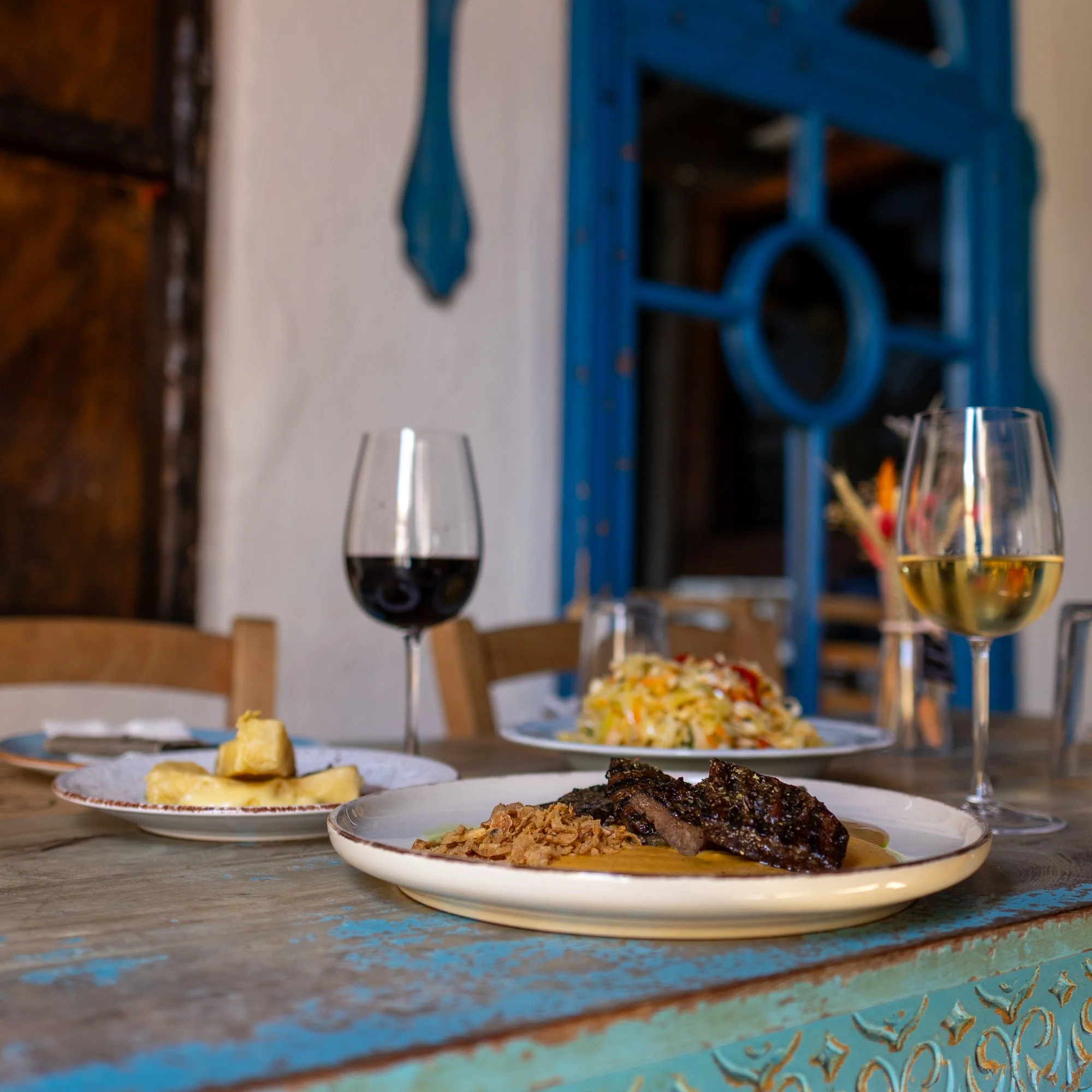 Tsipouraki - Oct10 - 2000-10.jpg