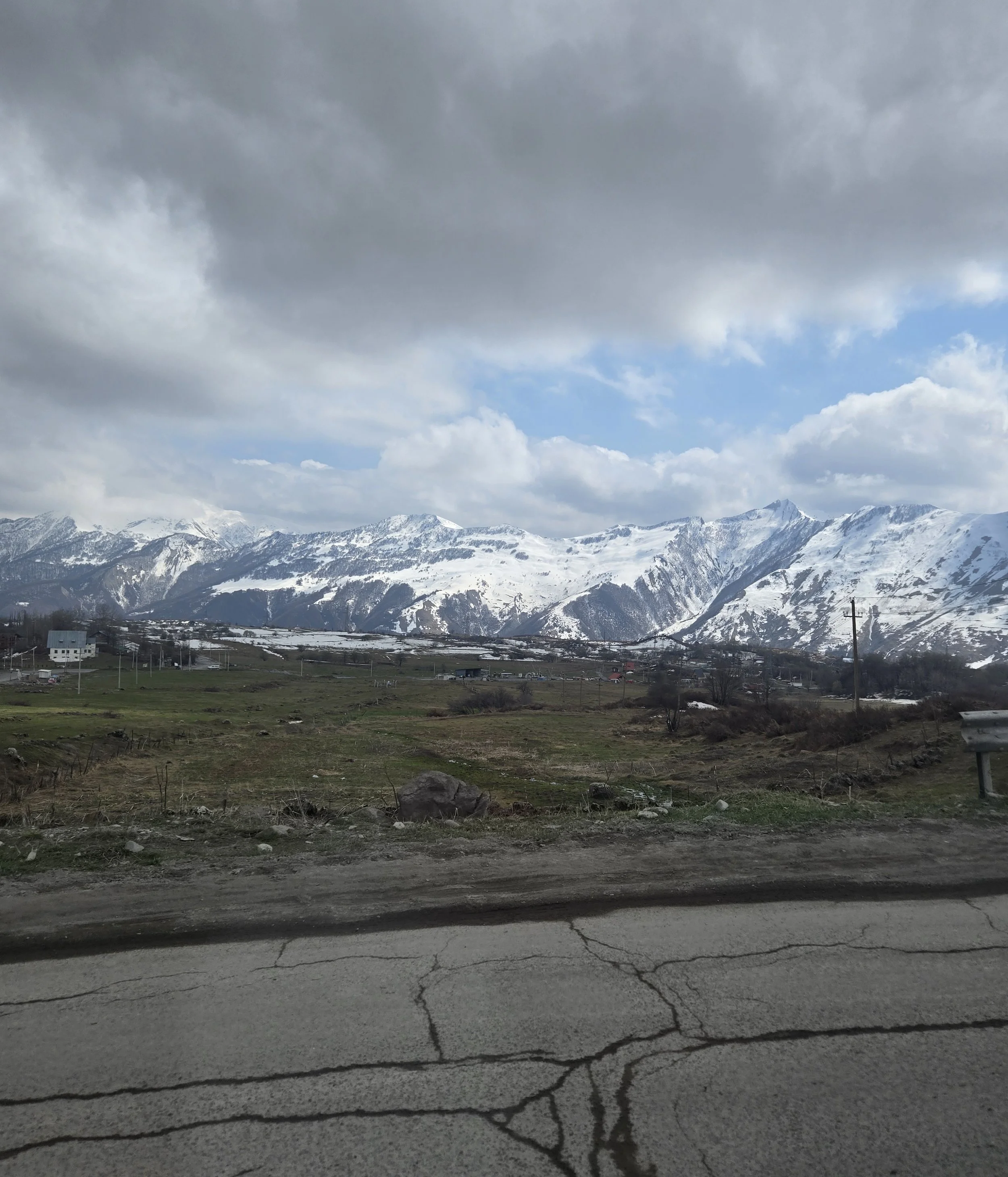The Road to the Mountains — Mtskheta, Ananuri and the Drive That Tests You