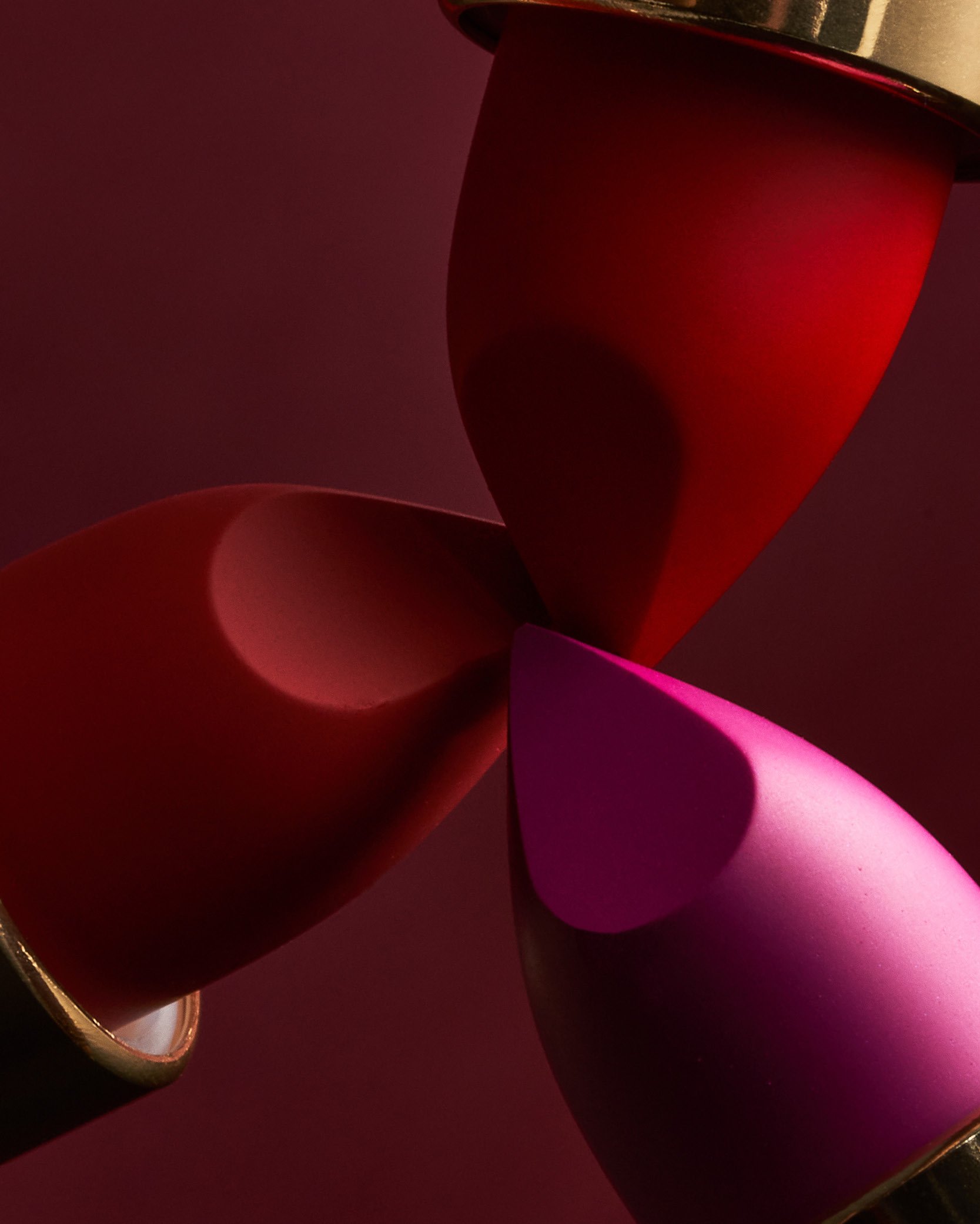 nesline becco set design