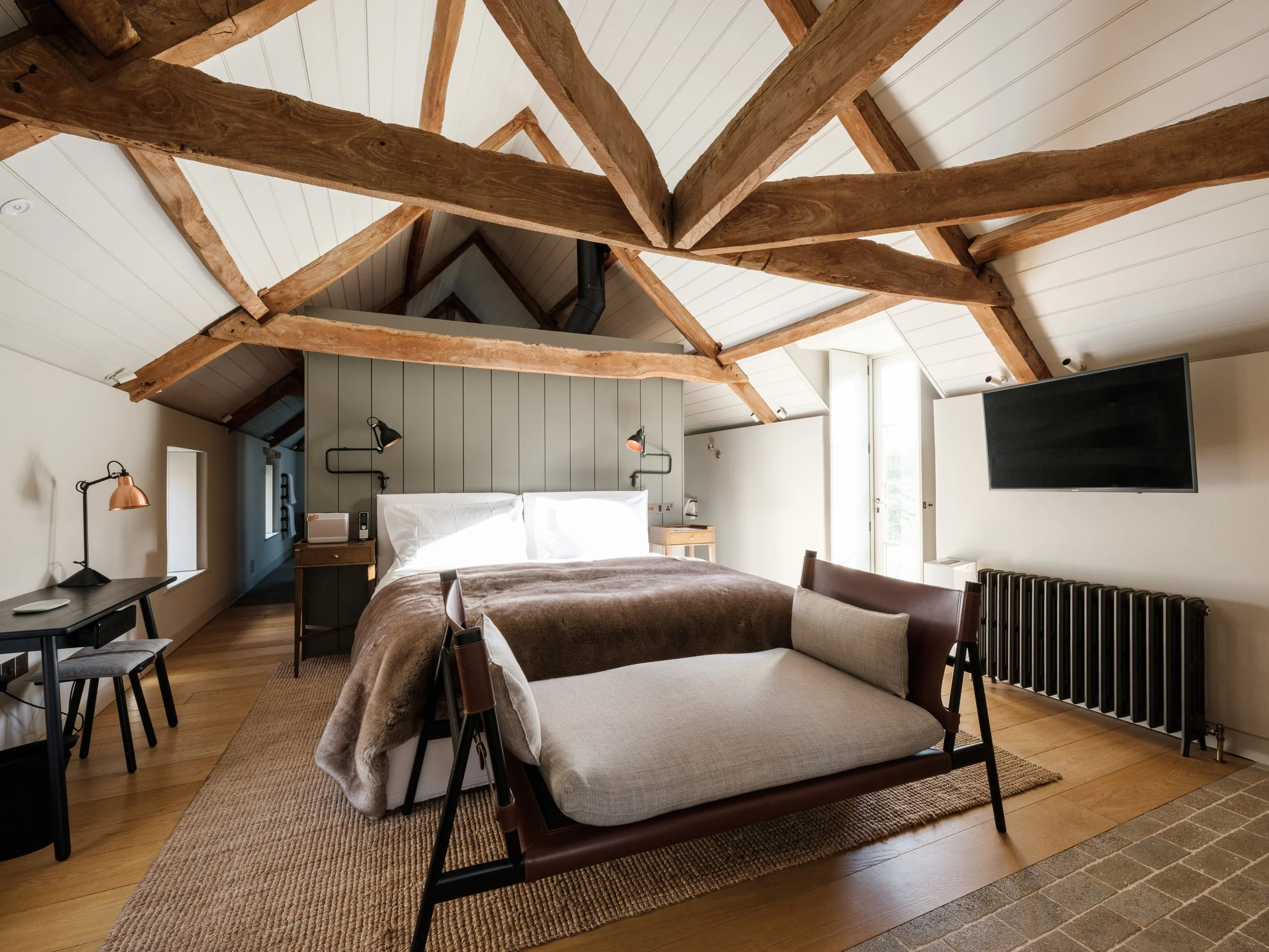 Room 36 - The Stable Loft - Farmyard Room with Steam B.jpg