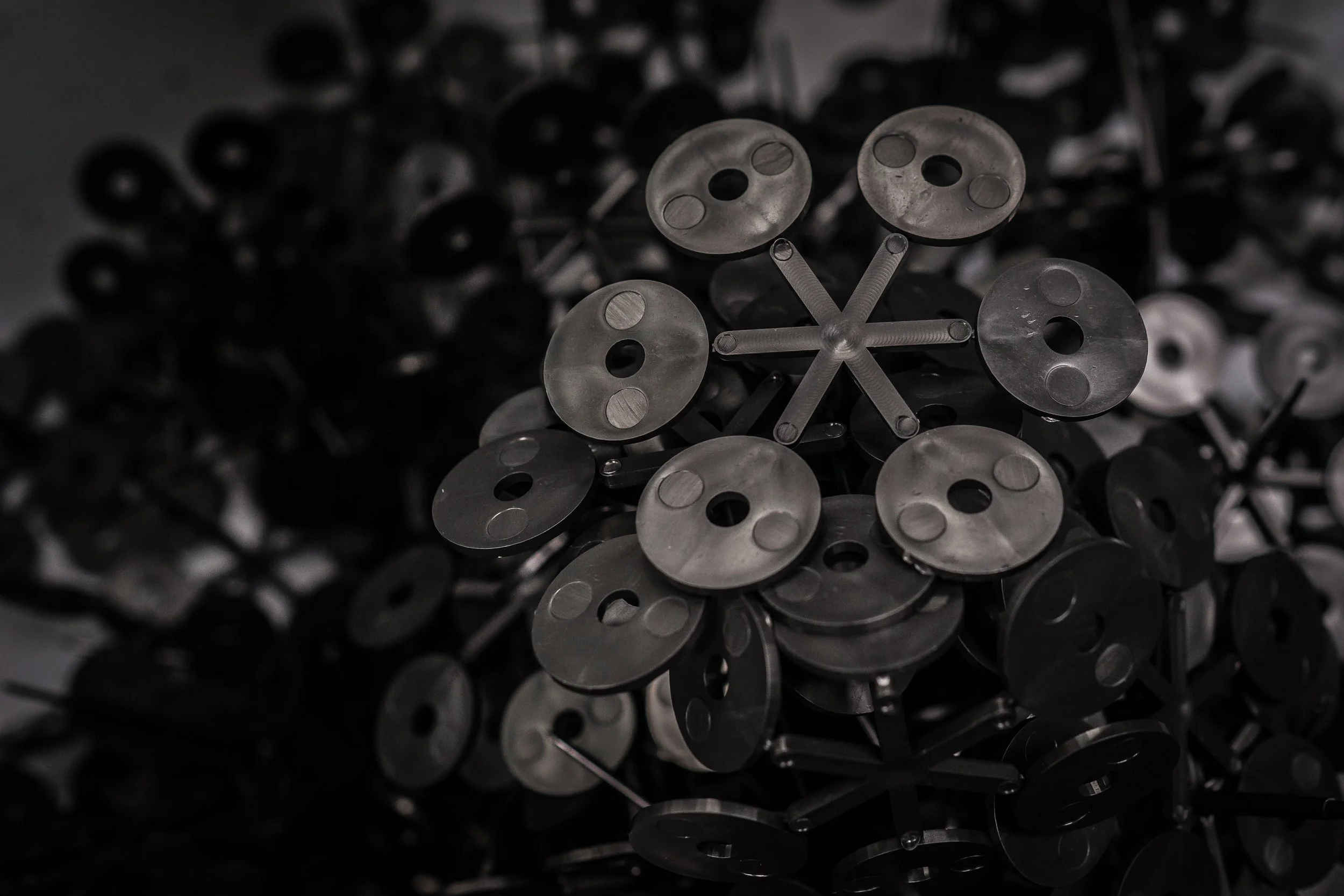 jcm-injection-moulded-parts-pile-detail