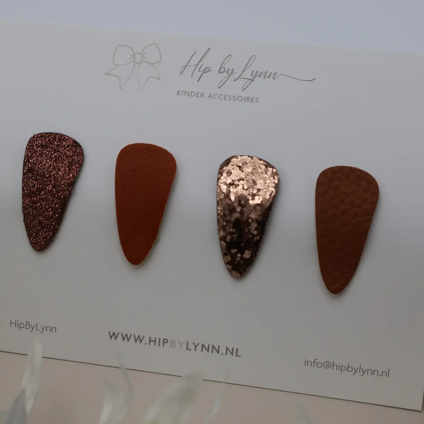 HIP BY LYNN - Non-Slip Pin - Set | Lola