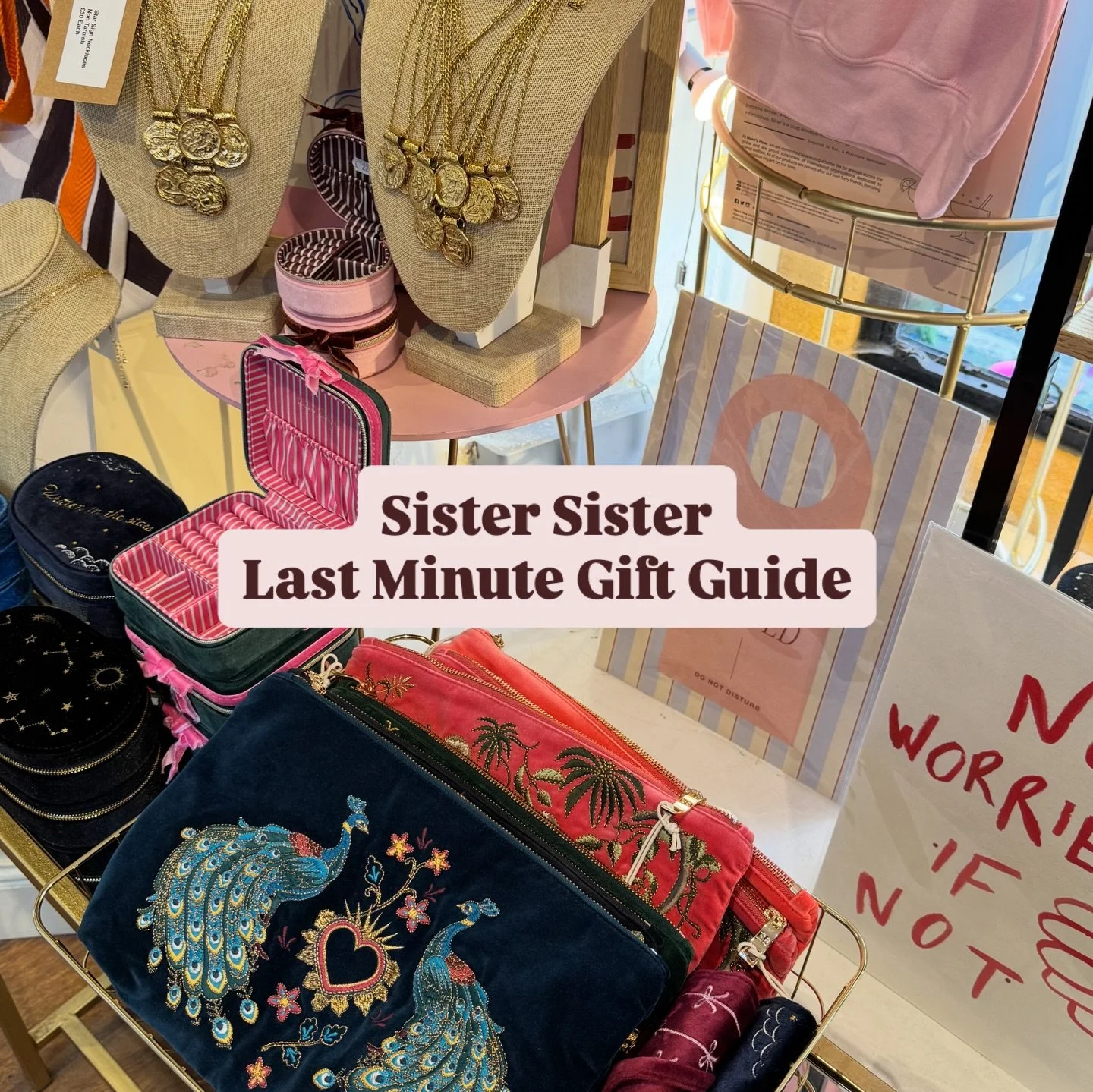 3 more days left of Christmas shopping!! ✨🫶🎁🪩 

#christmas #giftguide #cotswolds #stowonthewold