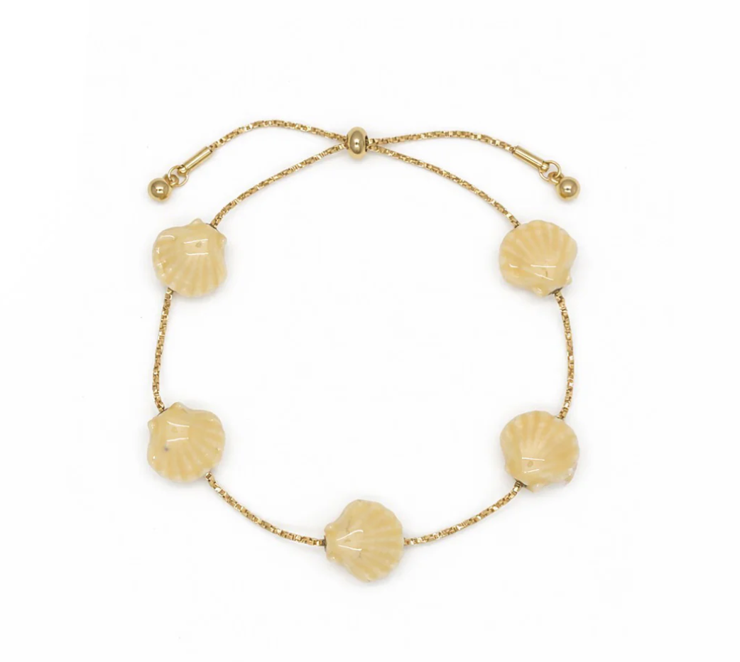 Porcelain Seashell Slider Bracelet in Gold
