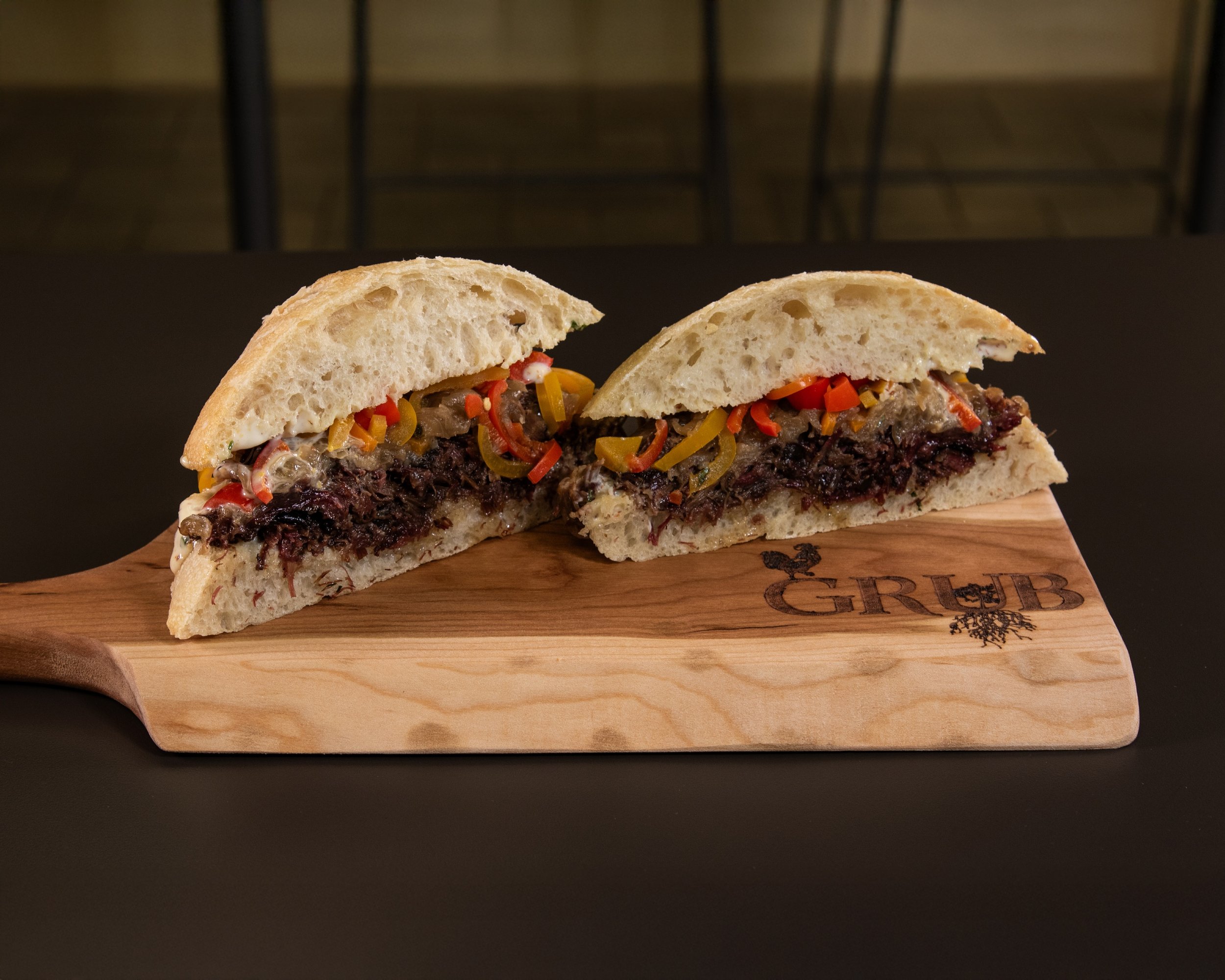 grubsmokehouse_beefcheeksandwich_2880x2304.jpg