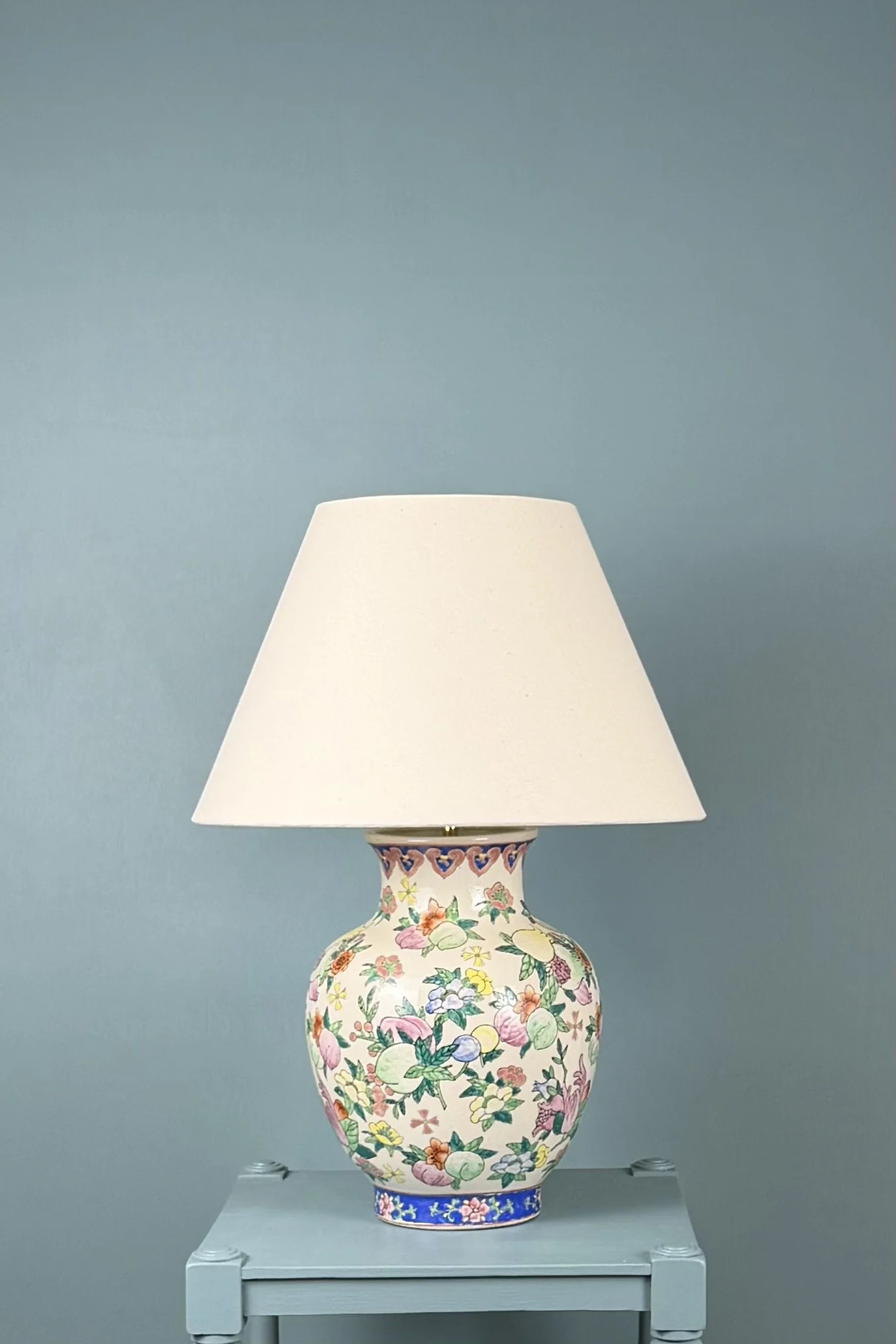 Chinoiserie Urn (Coming Soon)