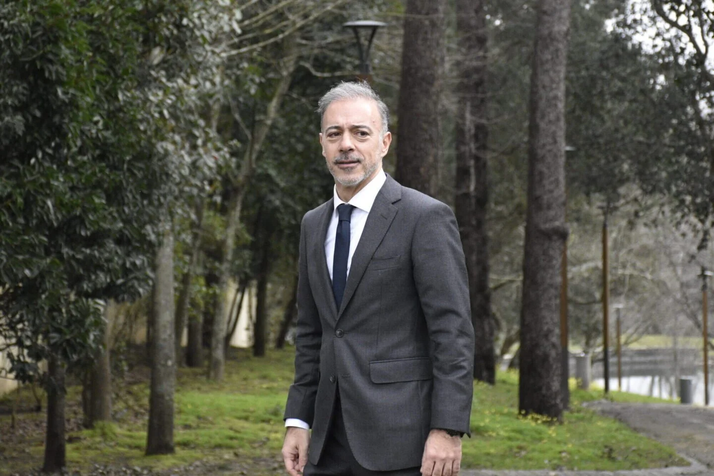 Carros vão deixar de circular na Praça da Batalha aos fins de semana