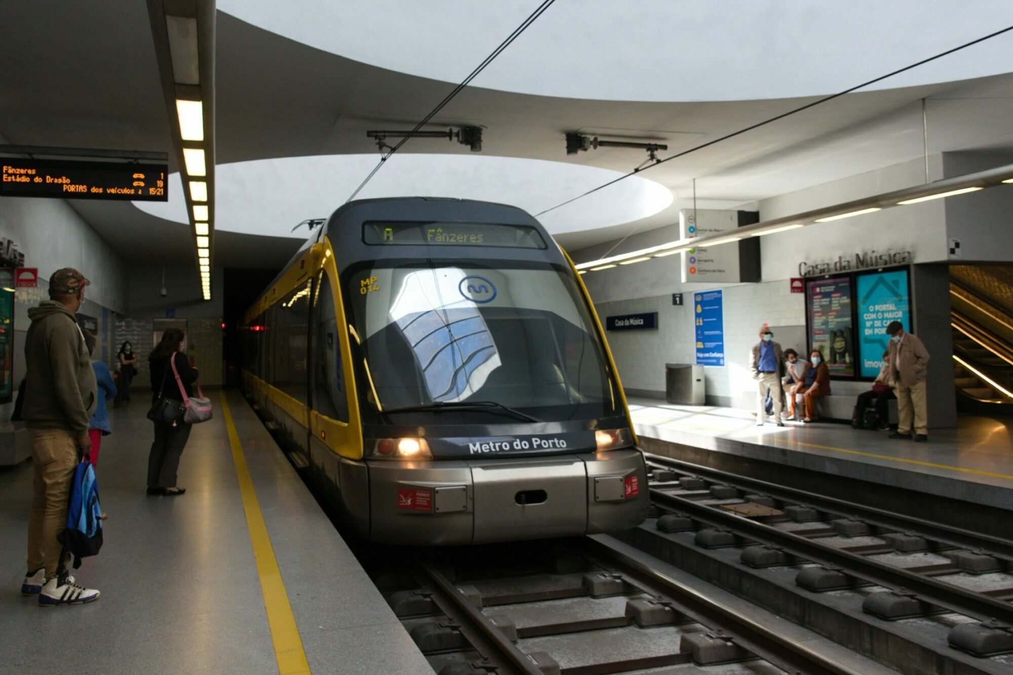 Greve de funcionários da manutenção da CP que afetou o Metro foi desconvocada