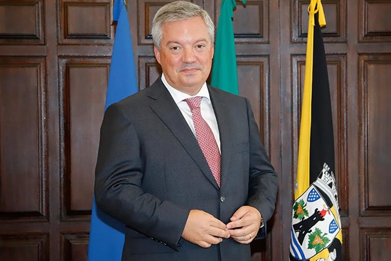 Ex-presidente Gaia vai a julgamento por pagamento de bilhetes para a Liga dos Campeões com dinheiro da autarquia