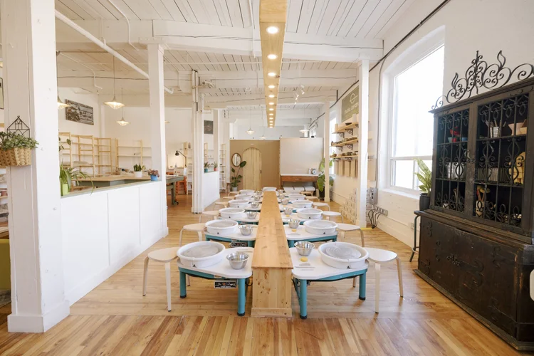 Pottery Studio & Classes in Toronto | Studio Ceramica